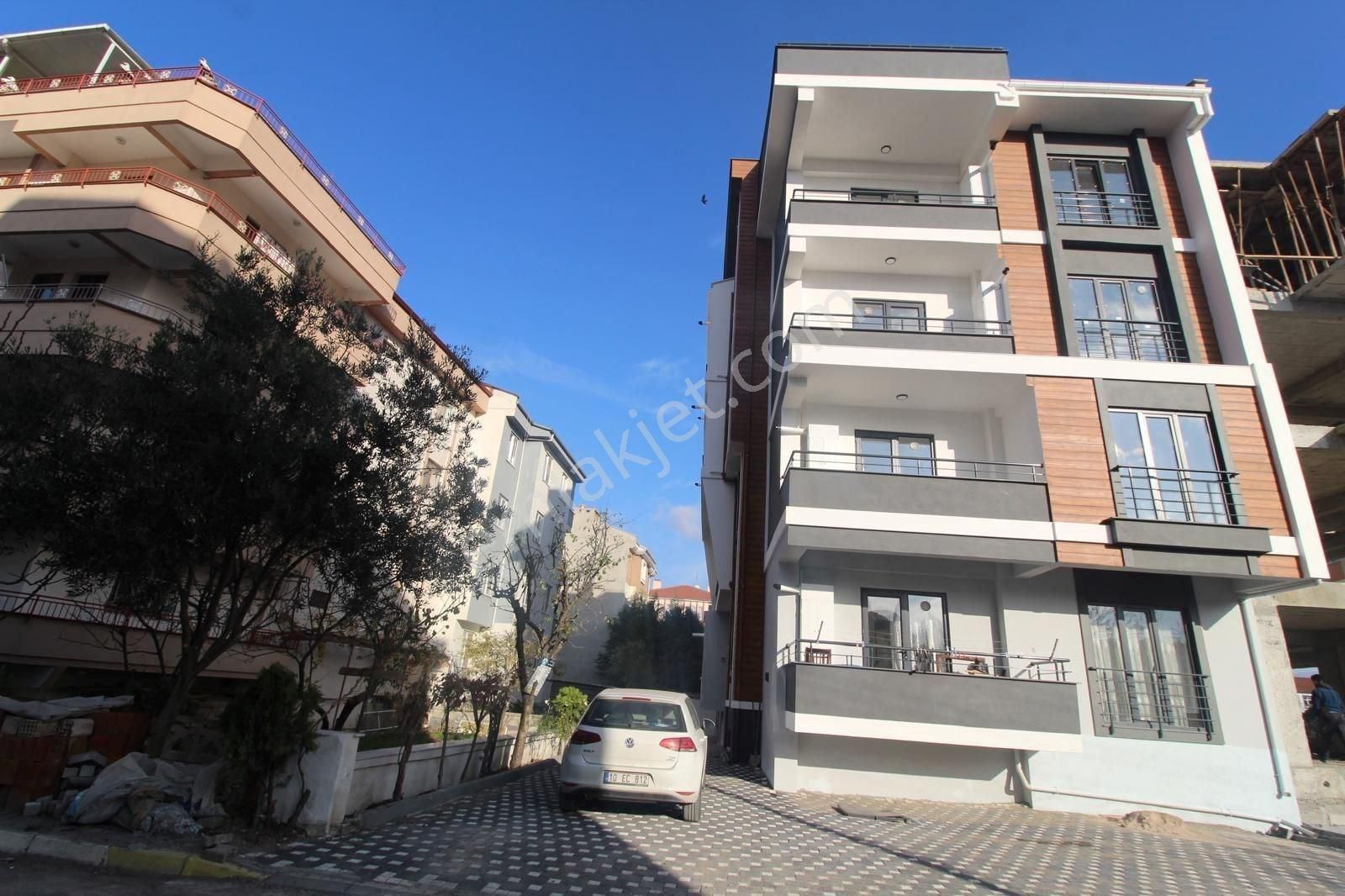 Balıkesir Yön Gayrimenkulden Plevnede 1+1 Kiralık - Görsel 7