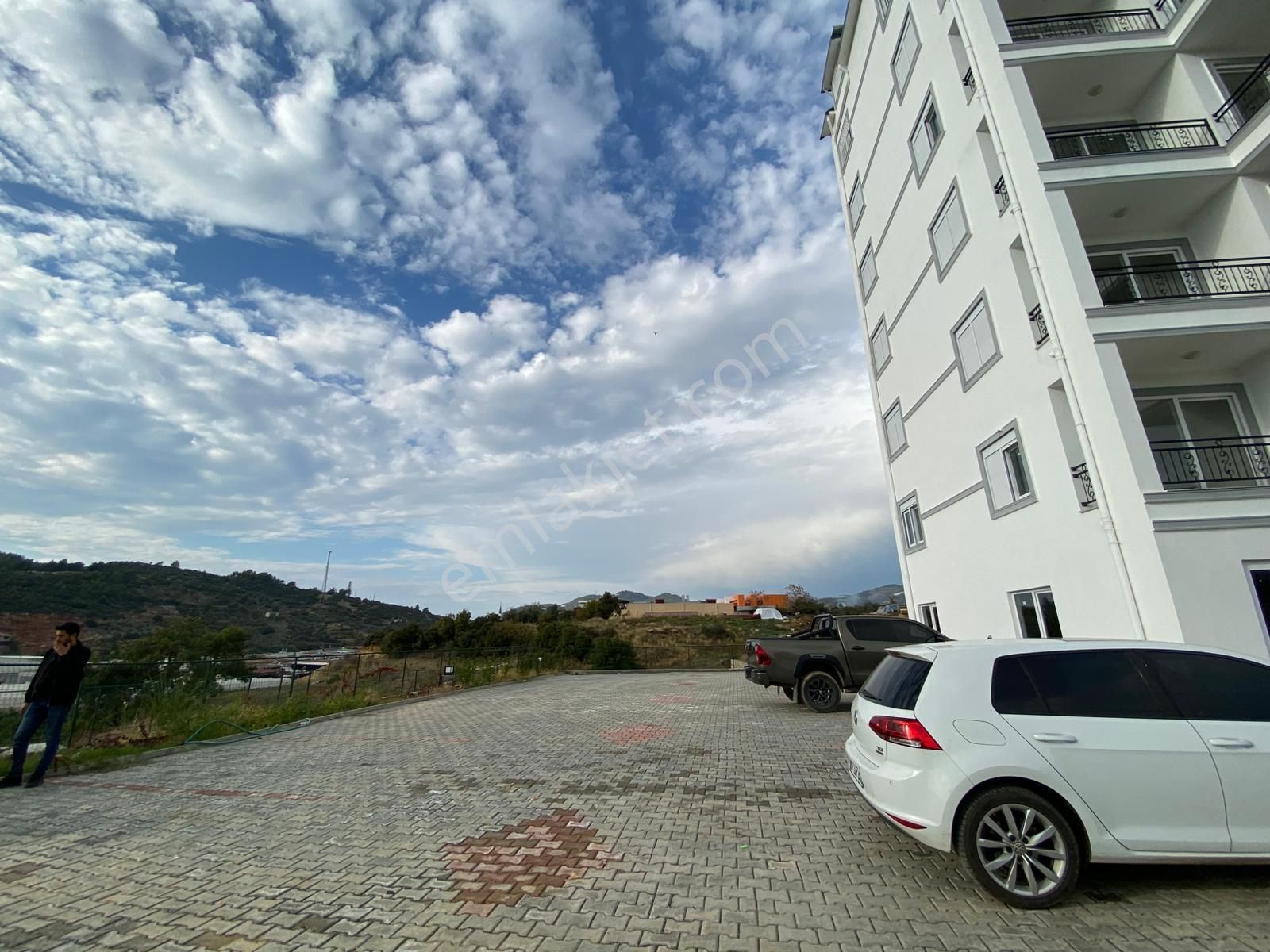 Avm Yakınında Sıfır Binada Full Eşyalı 1+1 Daire - Görsel 6