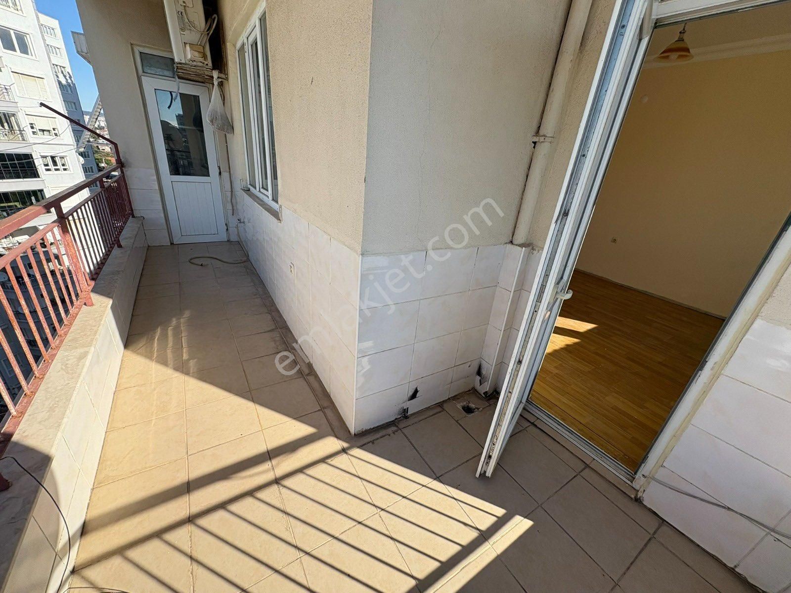 Uncalı'da Site İçi Katta Asansörlü Full Kredi Satılık 3+1 Daire - Görsel 3