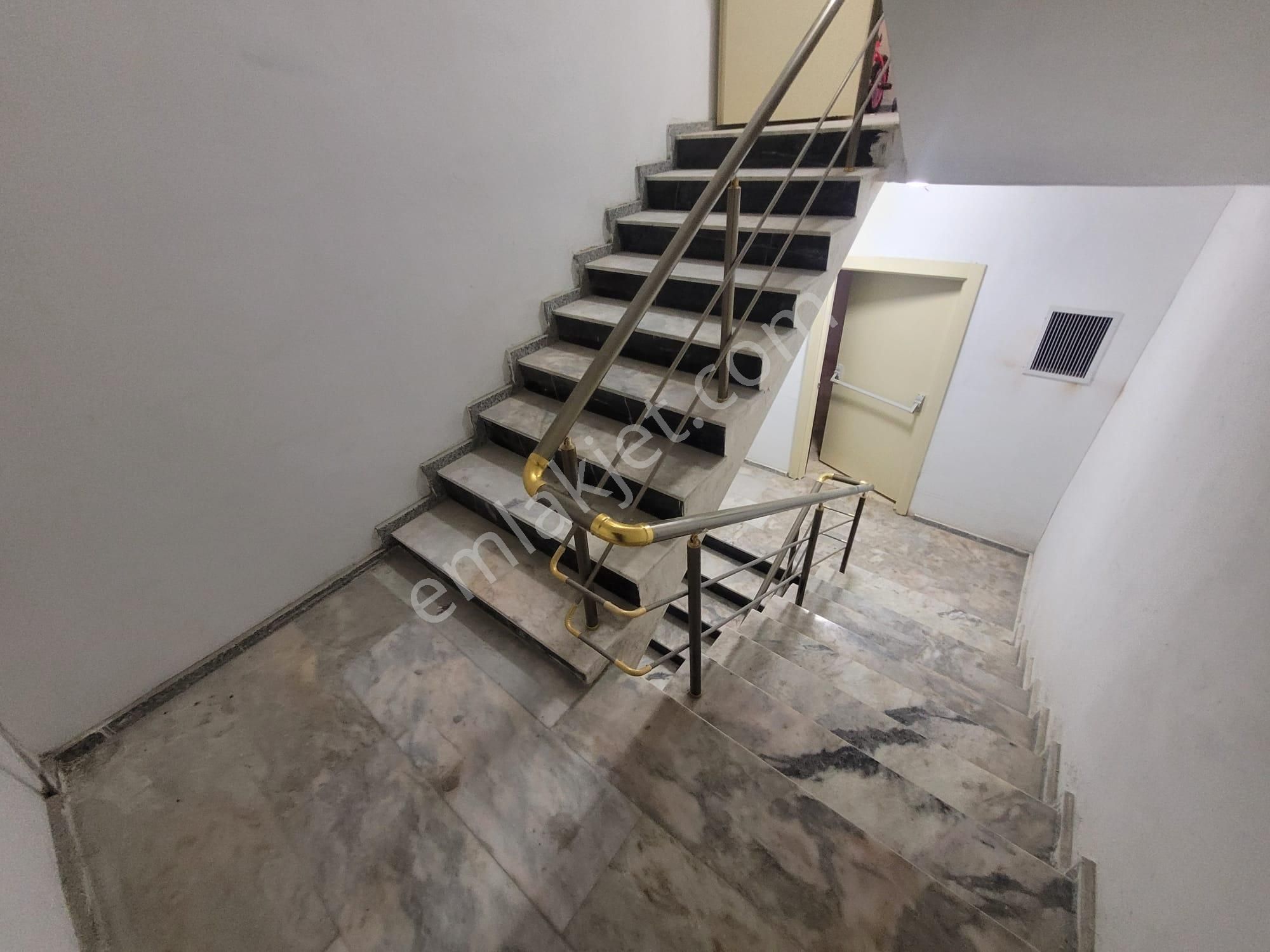 Tuna Mah 2+1 Siteiçi 100m2 Sıfır Kapalı Otoparklı Lüx Daire - Görsel 18