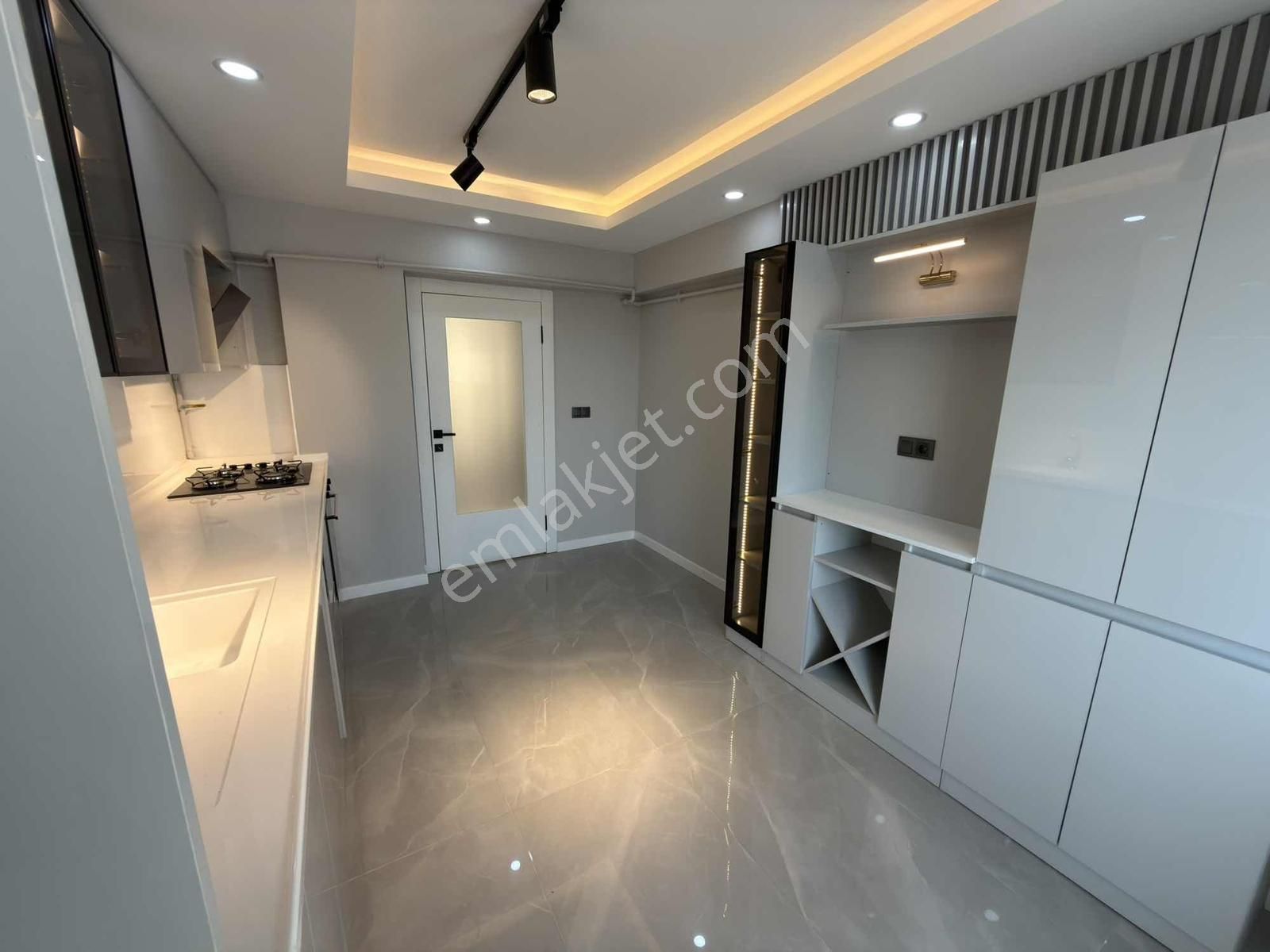 Eviva'dan İstasyon Mah. Full Yapılı Ön Cephe 3+1 Satılık Daire - Görsel 2