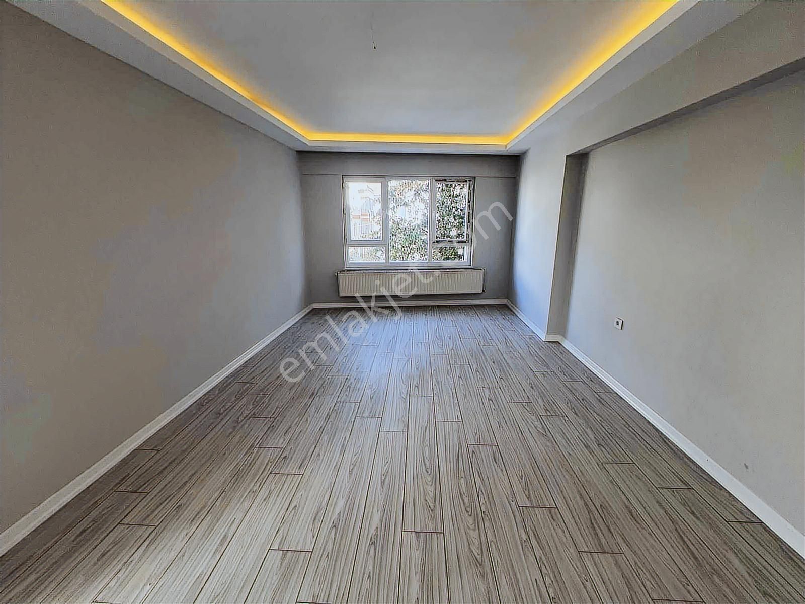 Eviva'dan Topçu Mah. Ara Katta Ön Cephe Full Yapılı Satılık 3+1 - Görsel 9