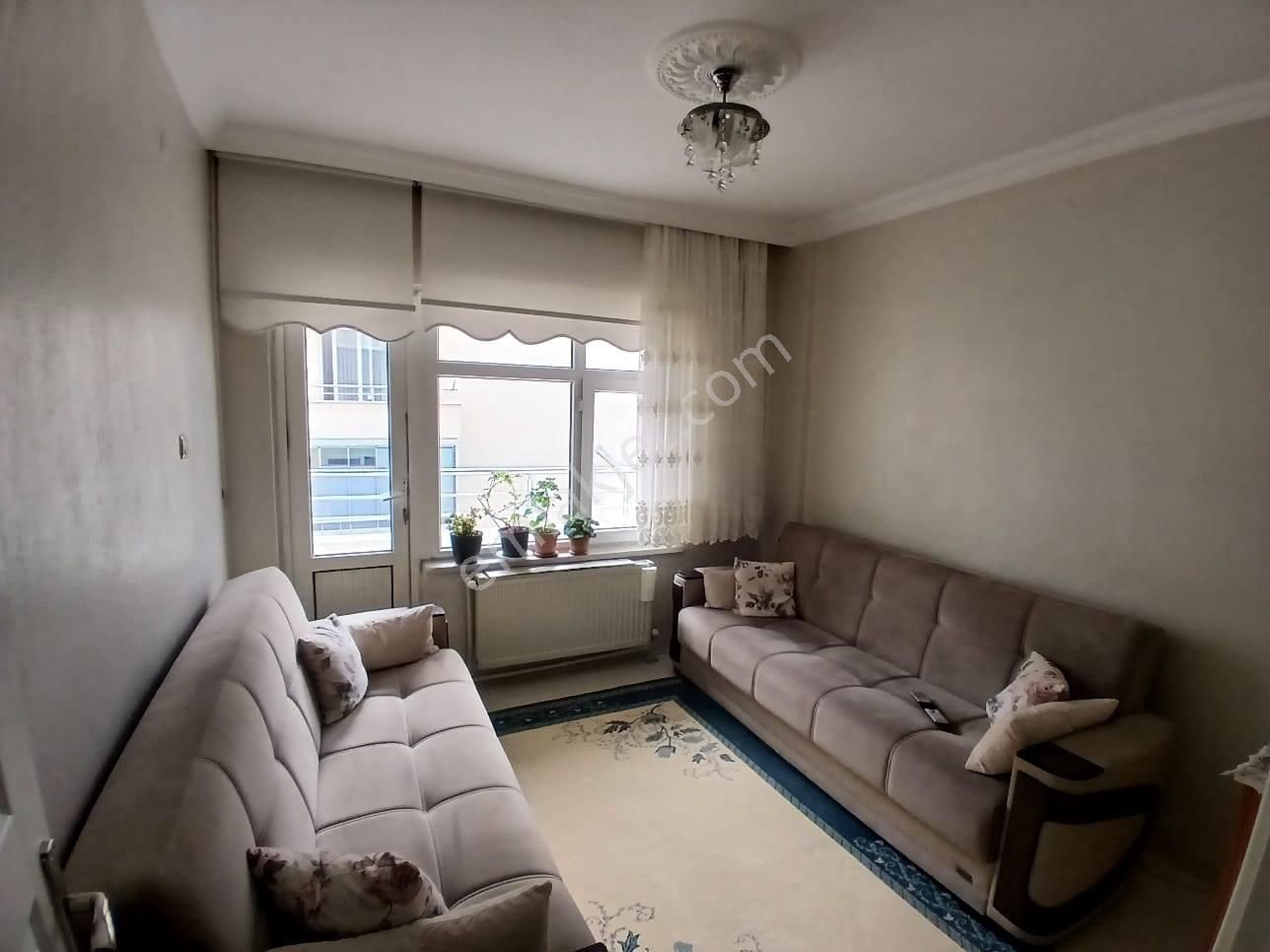 Nasreddin Emlaktan Perşembe Pazarı Altı Satılık Daire - Görsel 8