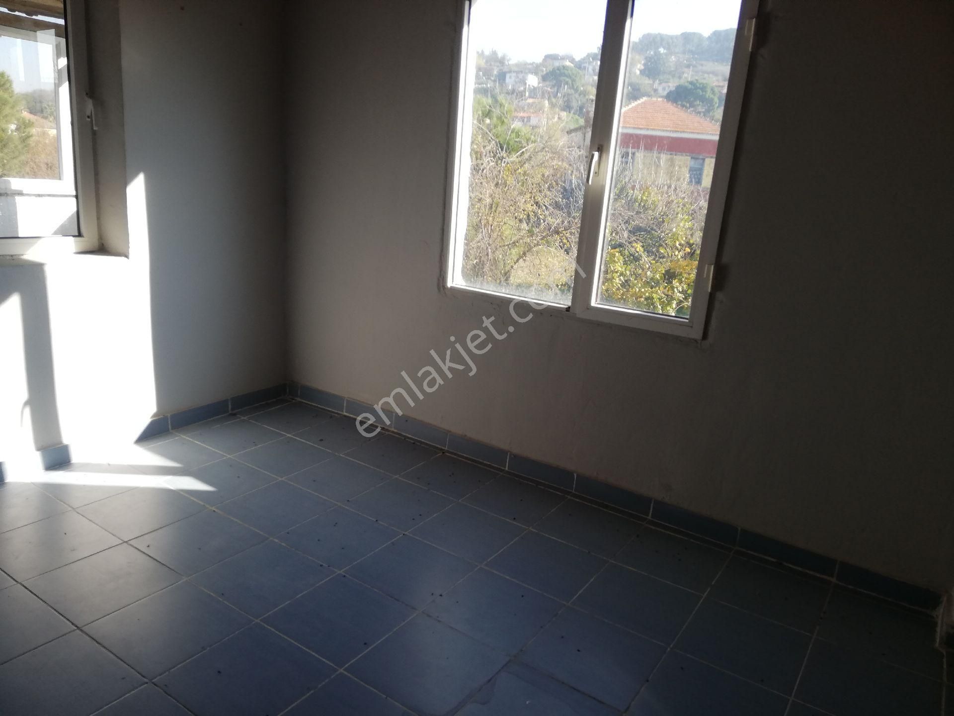 Söke Emlak Ofisinden Burunköy De Köy İçinde Çiftlik Evi - Görsel 9