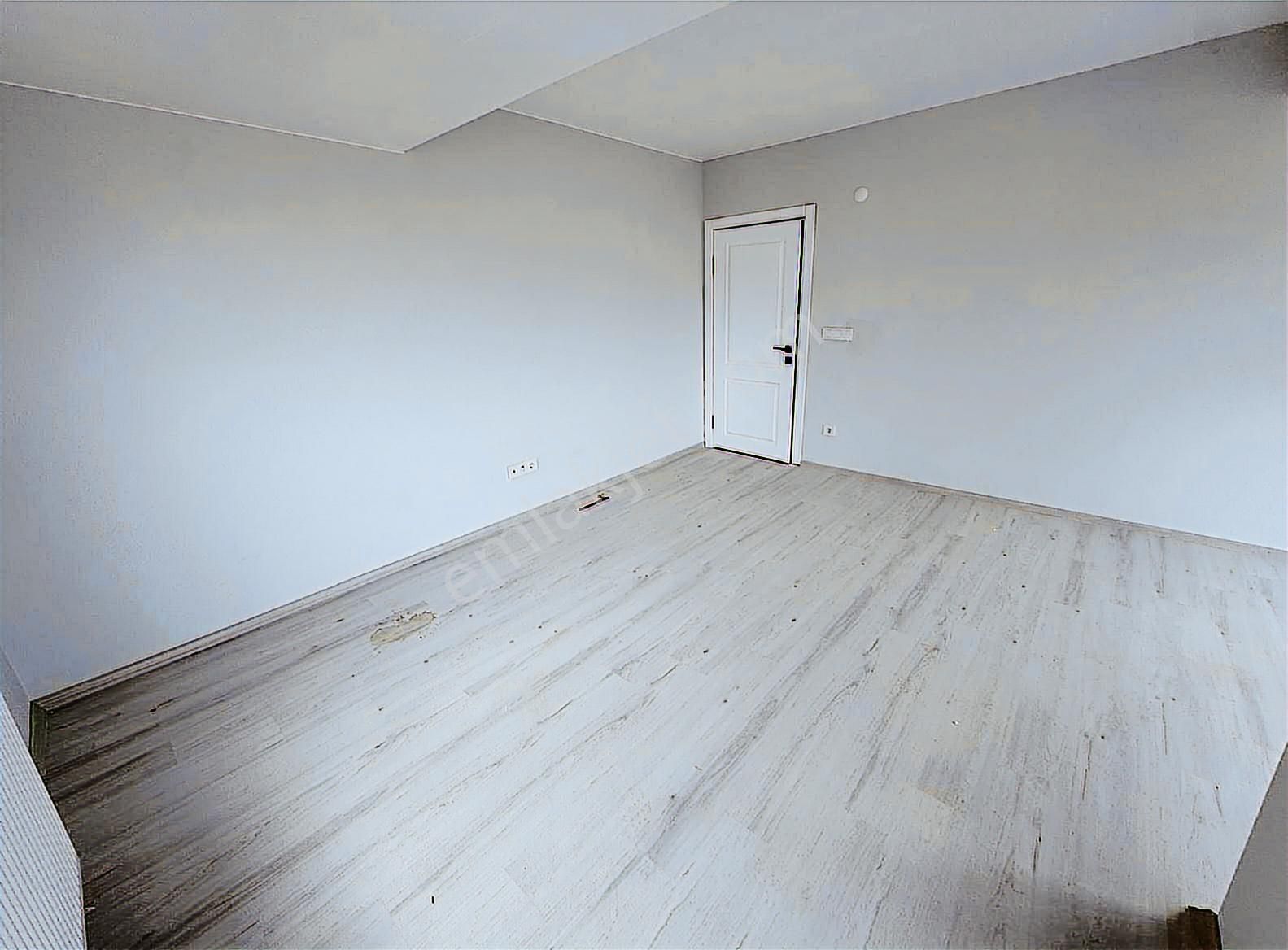 Altıntepe Noktada-sıfır Binada-arakatta-balkonlu-geniş 2+1 - Görsel 19