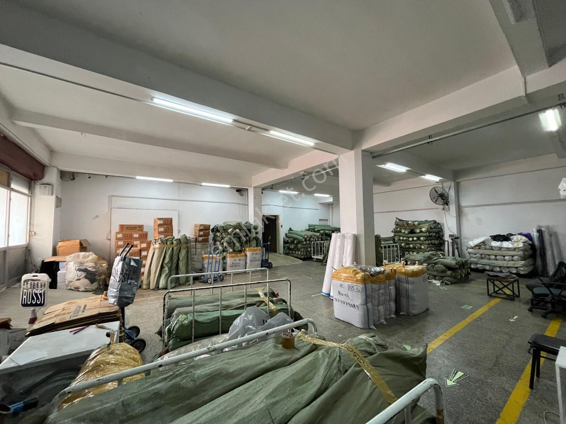 Remax'tan Bağcılar Yıldıztepe'de Kiralık 3.330 M2 Komple Bina - Görsel 8