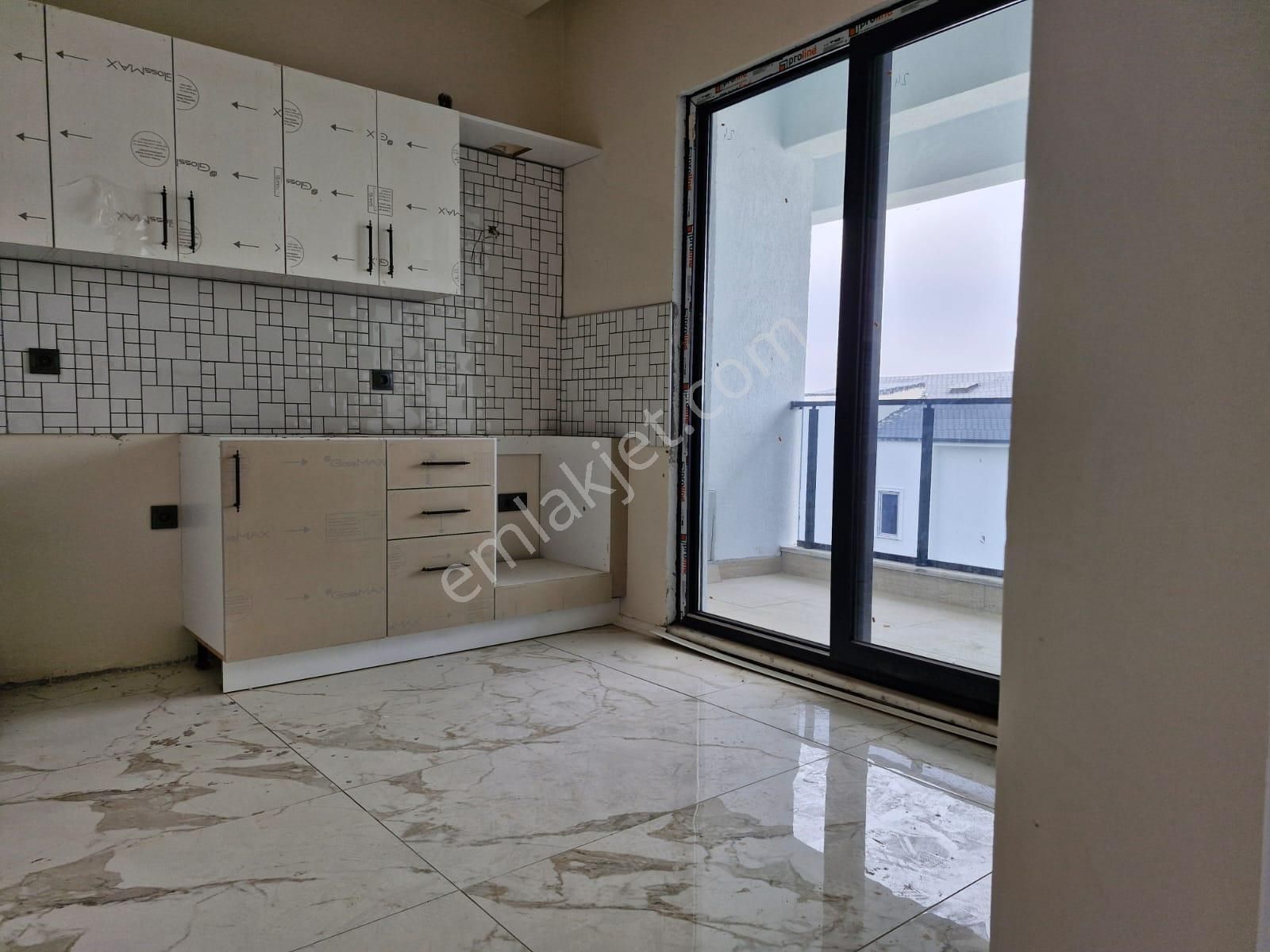 Rumeli World'den Karaağaç'ta Site İçinde Deniz Manzaralı Daire - Görsel 14