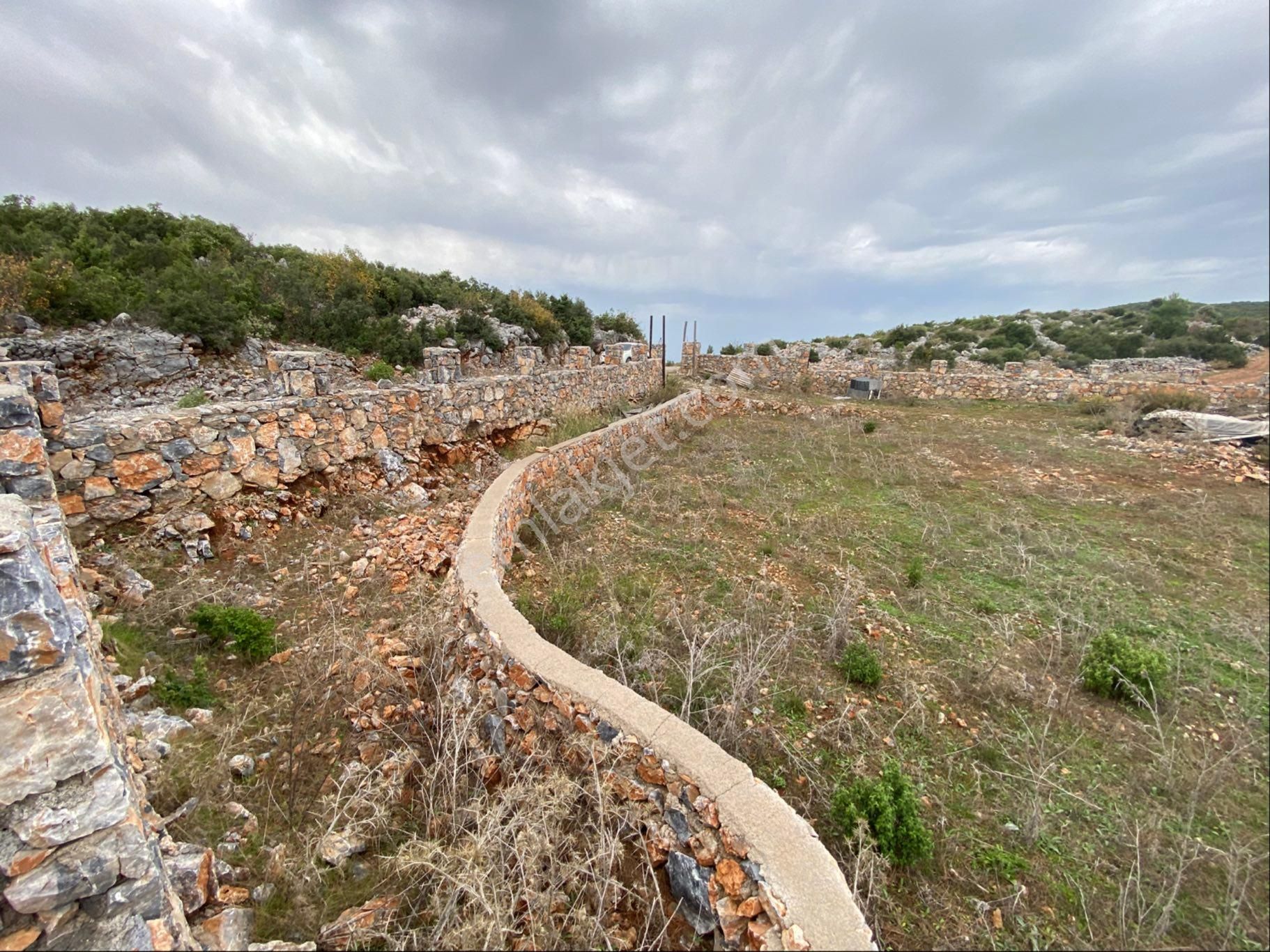 Alanya Orhanköy'de Satılık Müstakil Taş Ev - Görsel 26