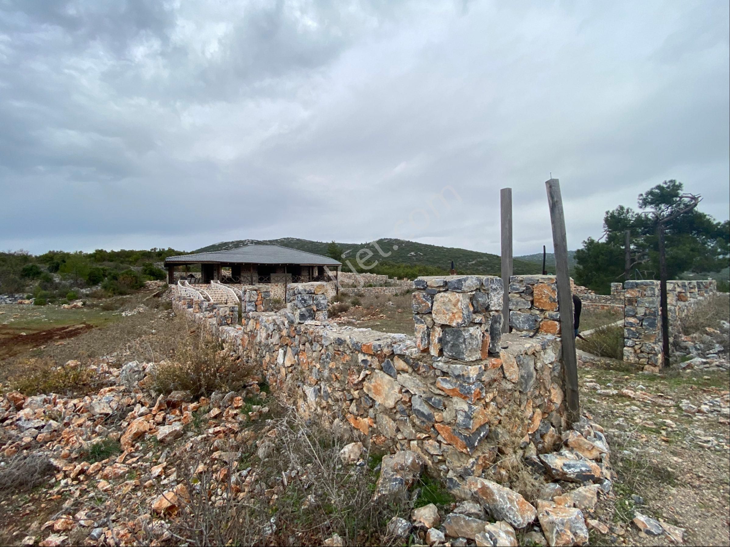 Alanya Orhanköy'de Satılık Müstakil Taş Ev - Görsel 2