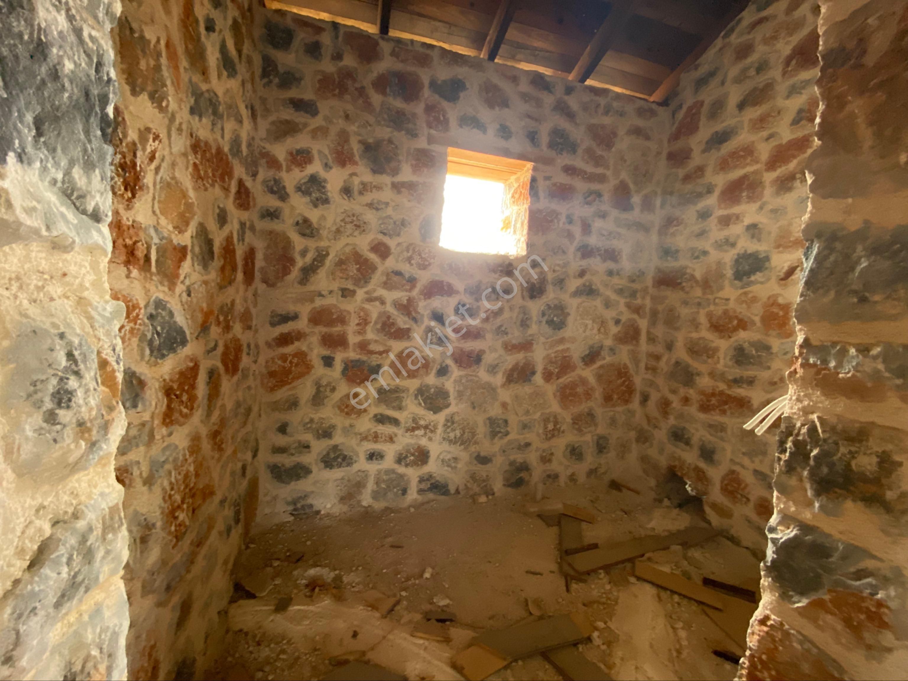 Alanya Orhanköy'de Satılık Müstakil Taş Ev - Görsel 17