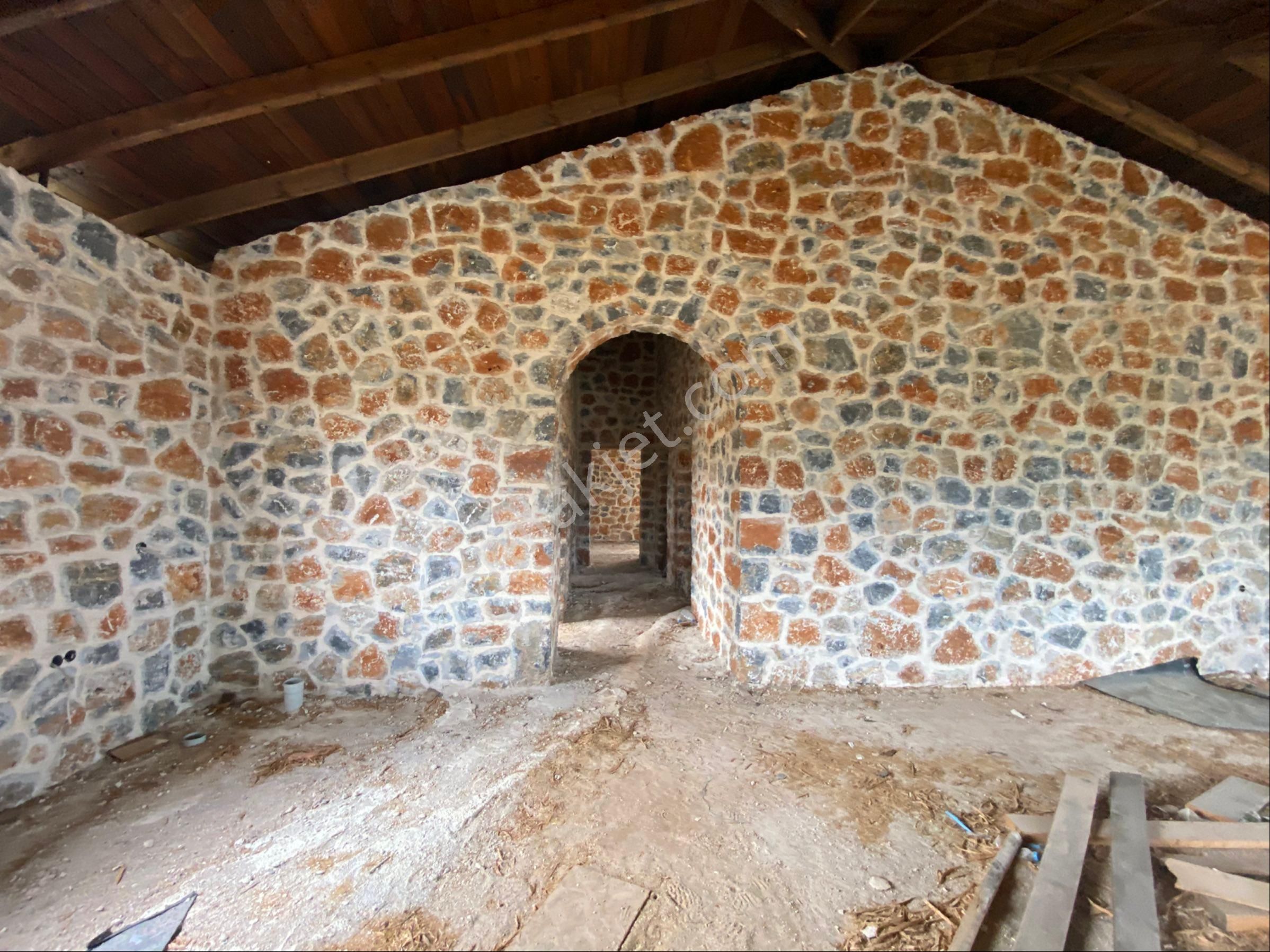 Alanya Orhanköy'de Satılık Müstakil Taş Ev - Görsel 10