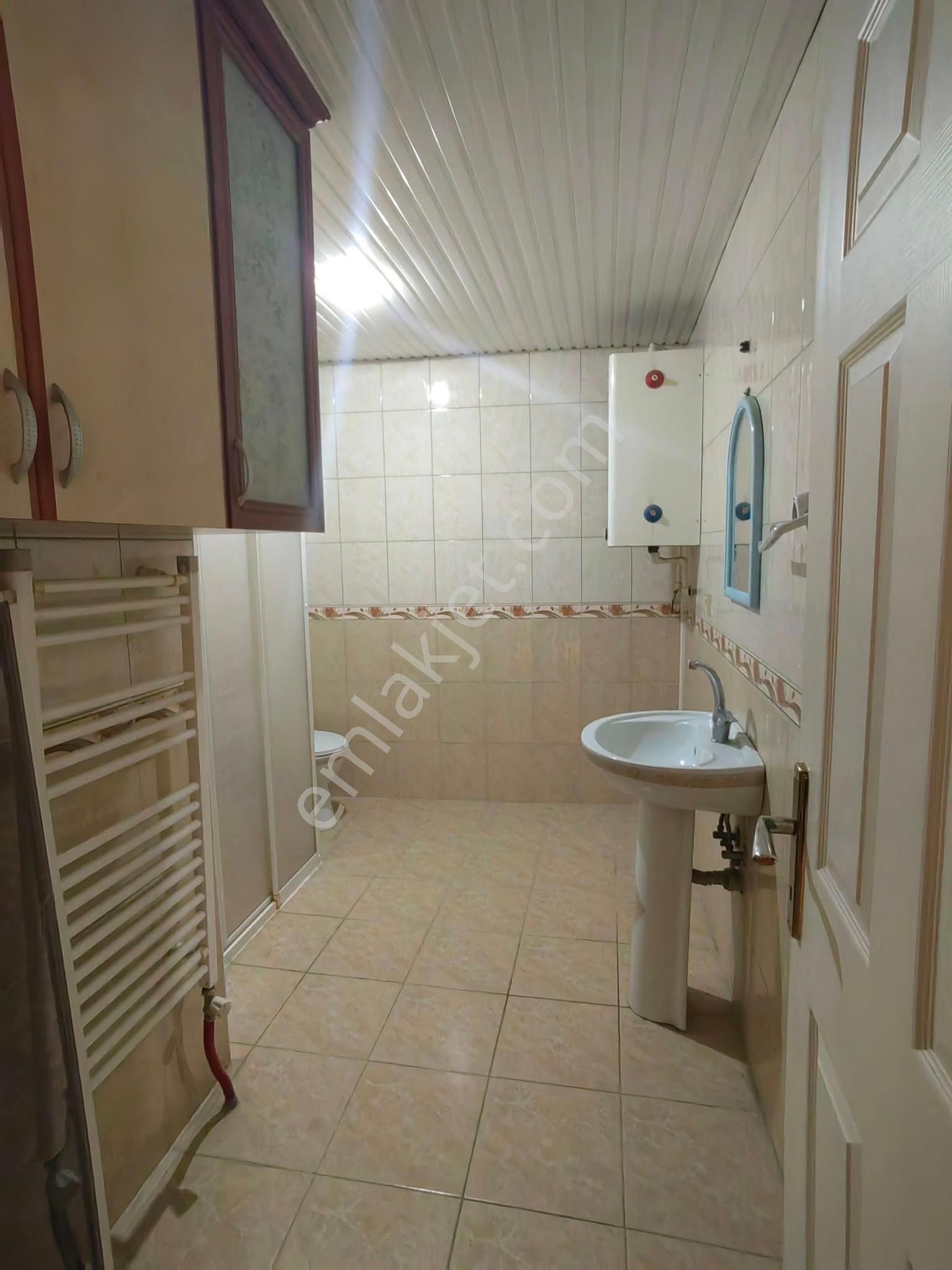 Nasreddin Emlaktan Çarşıda Kiralık Daire - Görsel 13