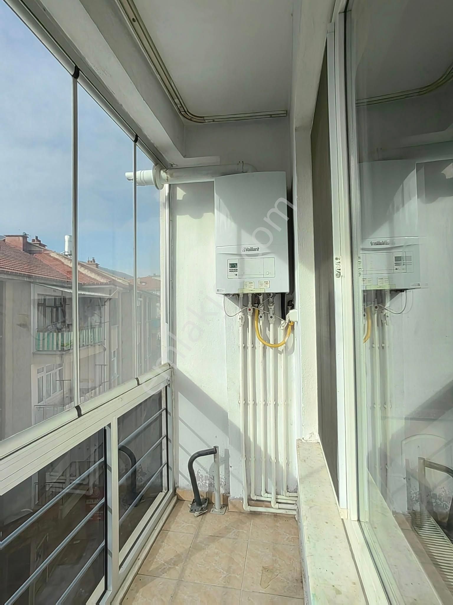 Nasreddin Emlaktan Çarşıda Kiralık Daire - Görsel 12