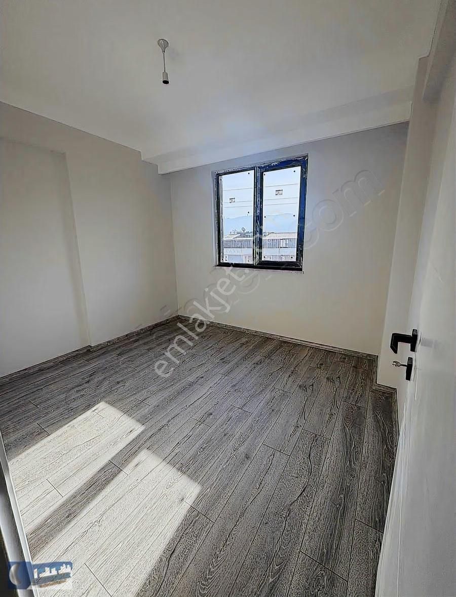 Sezer Emlaktan Kışla Mahalledinde Satılık Dairr - Görsel 5