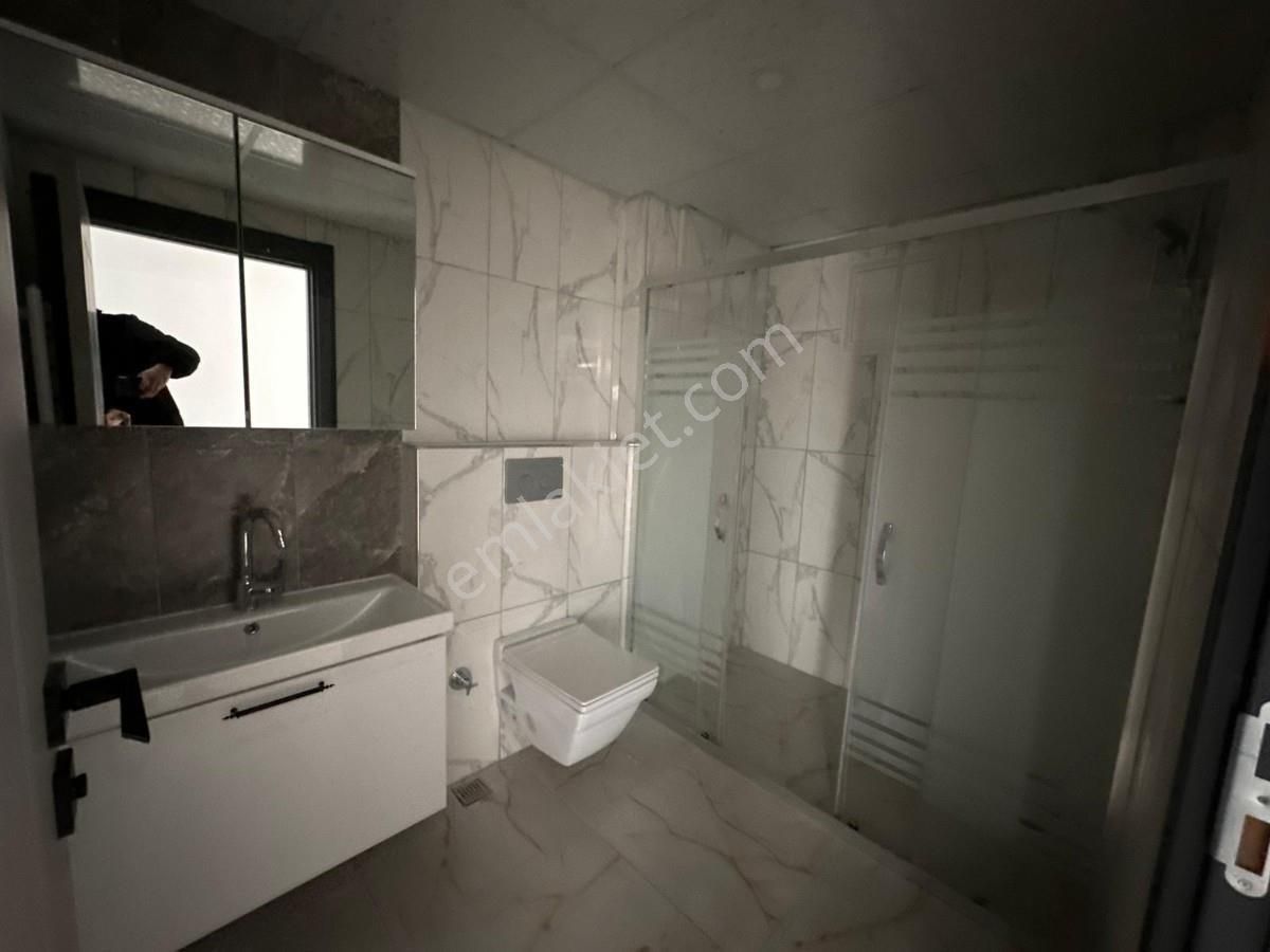 Kaliteli Malzemeleri Şık Tasarımıyla 3+1 Sıfır Satılık Daire - Görsel 9