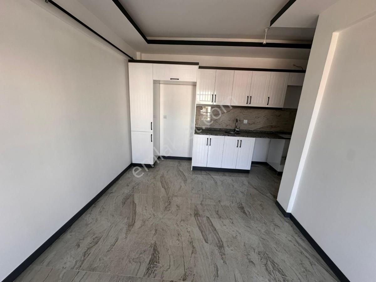 Kaliteli Malzemeleri Şık Tasarımıyla 3+1 Sıfır Satılık Daire - Görsel 20