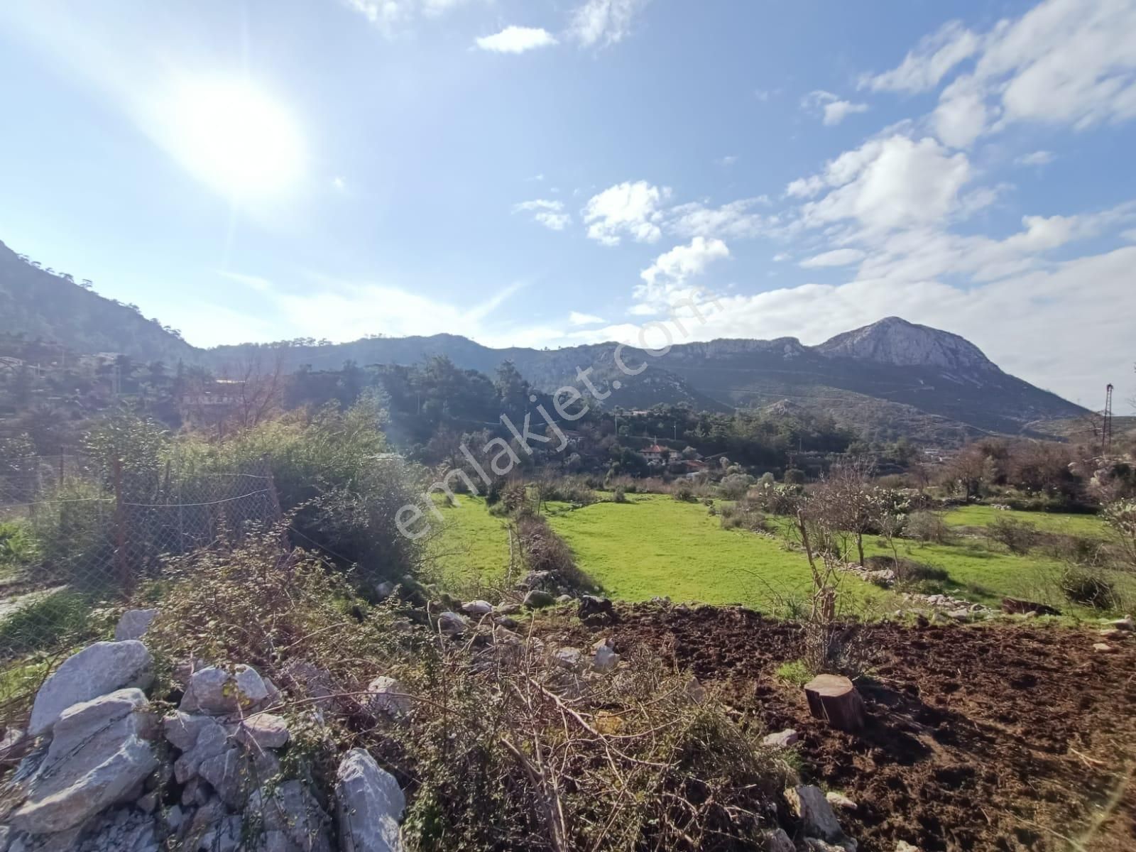 Rumeli World'den Bayır Köyünün Tam Merkezinde Çift Villalık Arsa - Görsel 11