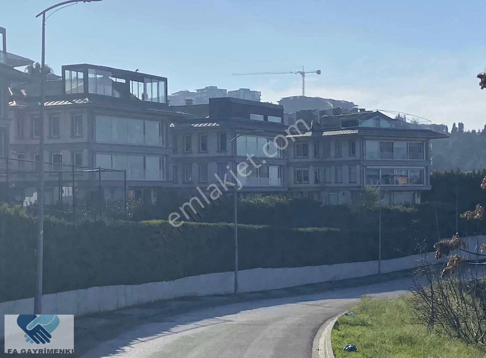 Alfa'dan Üsküdar Güzeltepede 879/35 De İçinde 1+1 Daireli Arsa - Görsel 3