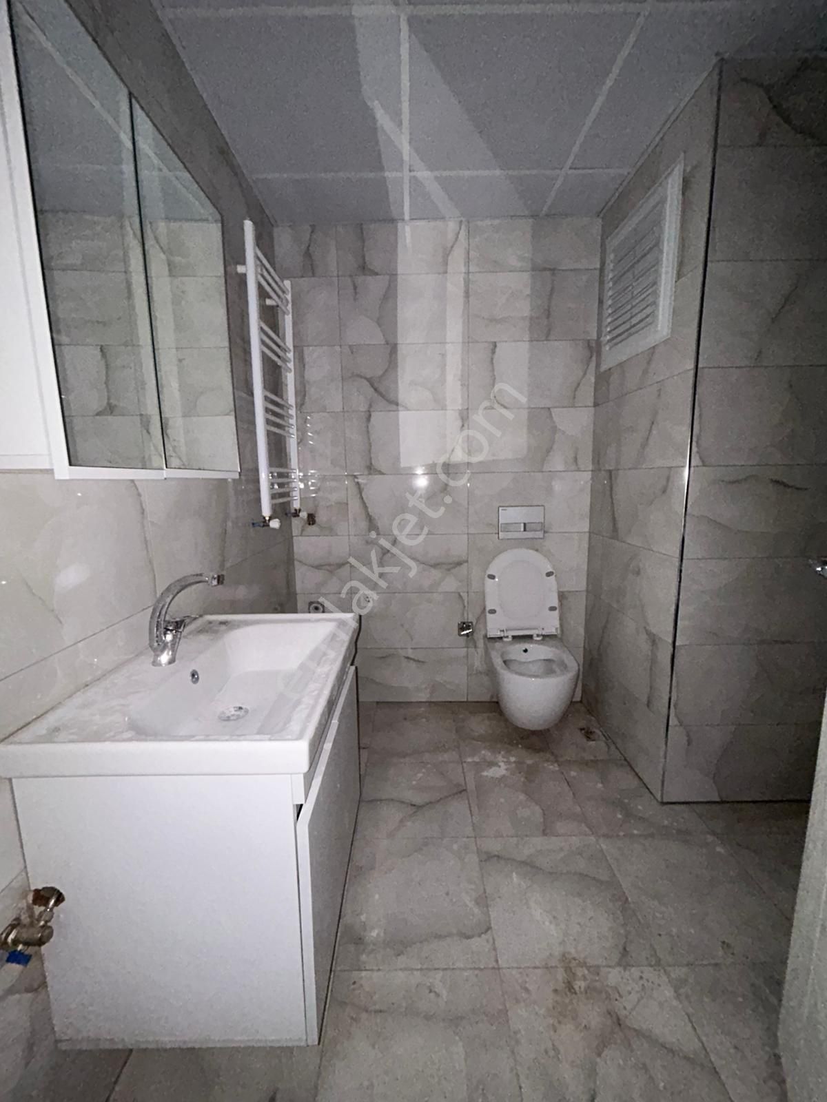 Canyapıdan Bahçelievler'de Süper 1+1 Satılık Daire - Görsel 4