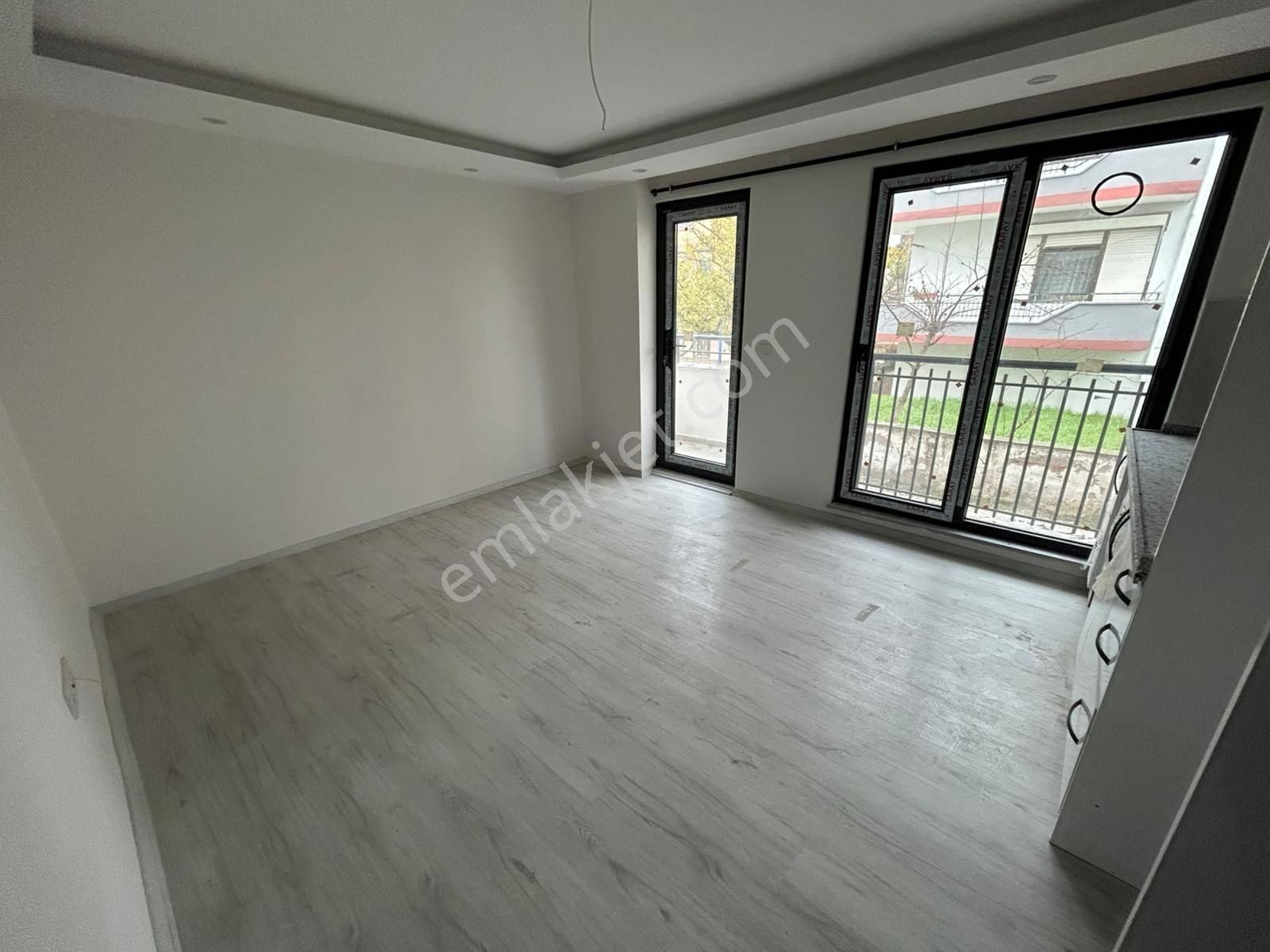 Canyapıdan Bahçelievler'de Süper 1+1 Satılık Daire - Görsel 2