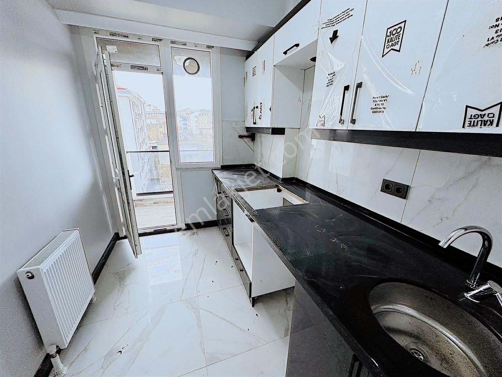 Çekmeköy 4+1 Üst Dubleks Sıfır Daire - Görsel 25