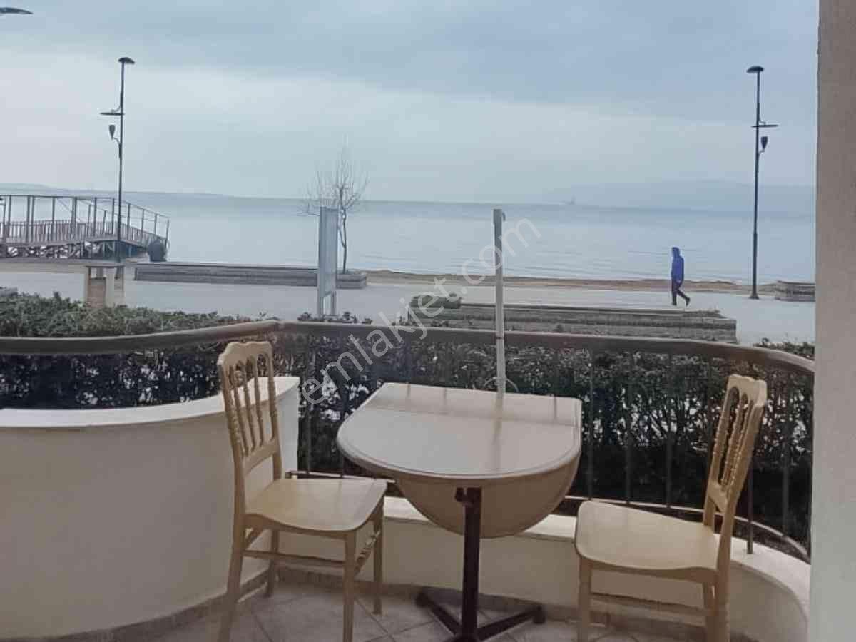 Çanakkale Merkez'de Muhteşem Konumda Denize Sıfır 3+1 Daire - Görsel 9