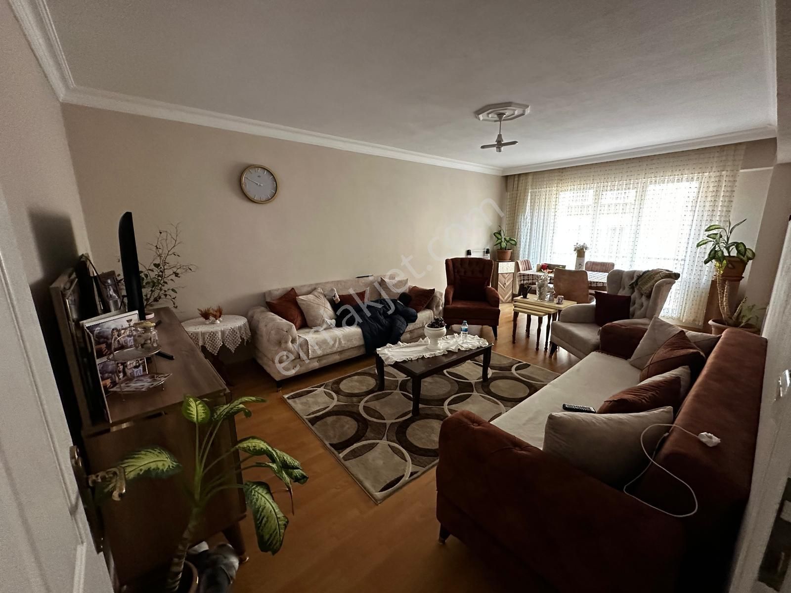 Molla Team'den Harika Konumda Fırsat 3+1 Net 130m2 Satılık Daire
