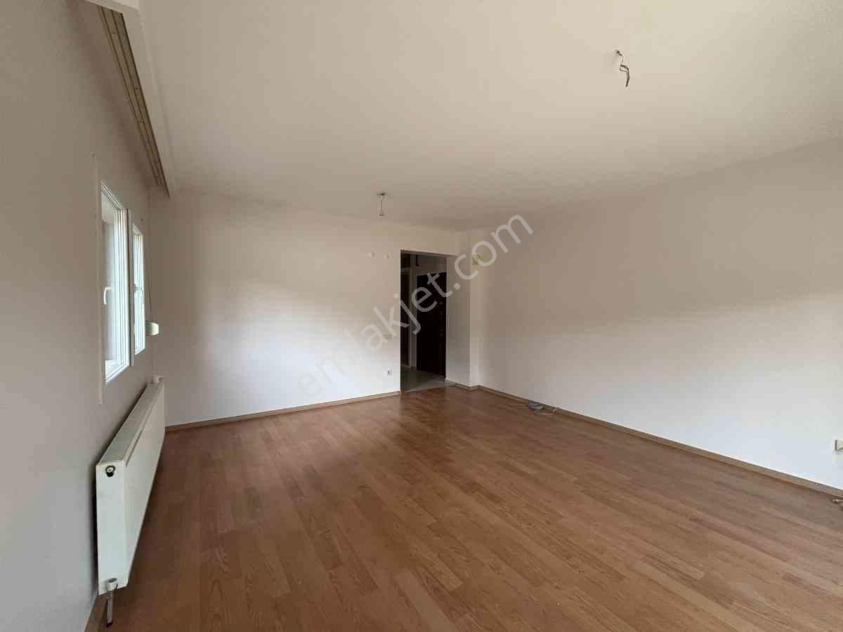 Ulukent İstiklal Mahallesinde Doğayla İç İçe 3+1 Satılık Daire - Görsel 6