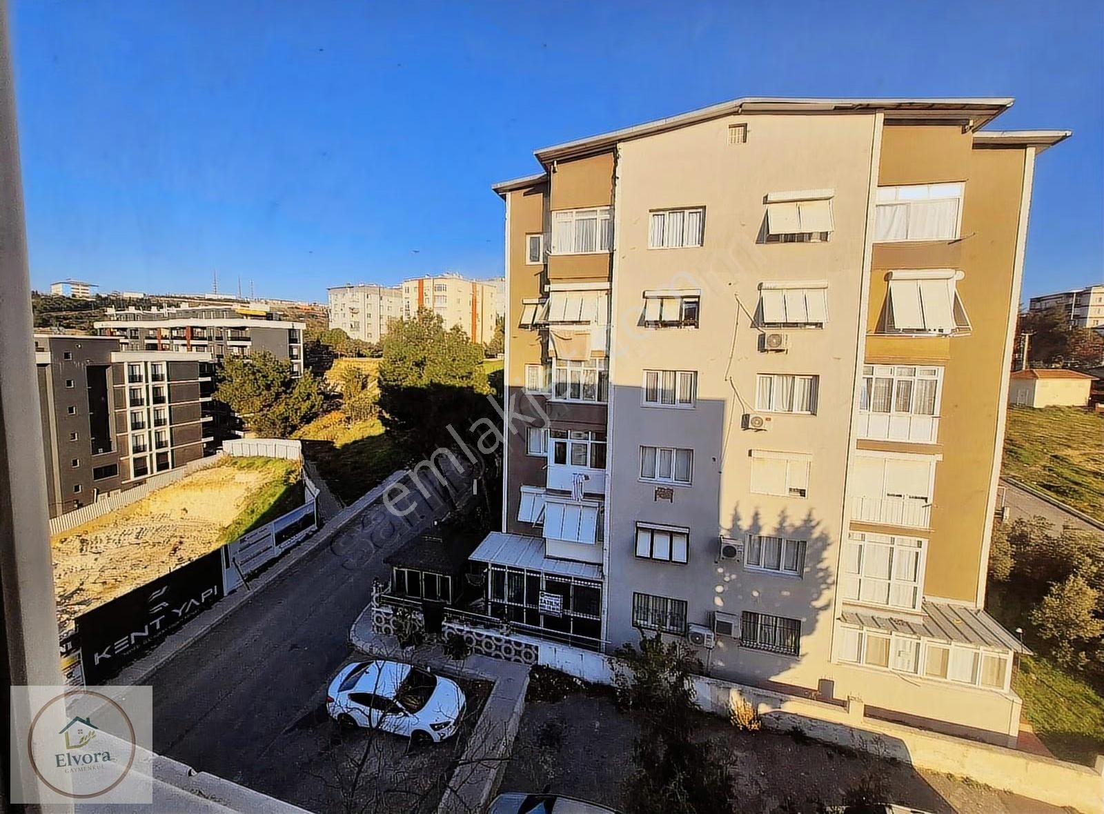 Buca Evka 1 İzkent'te 2+1 Kiralık Daire - Görsel 32