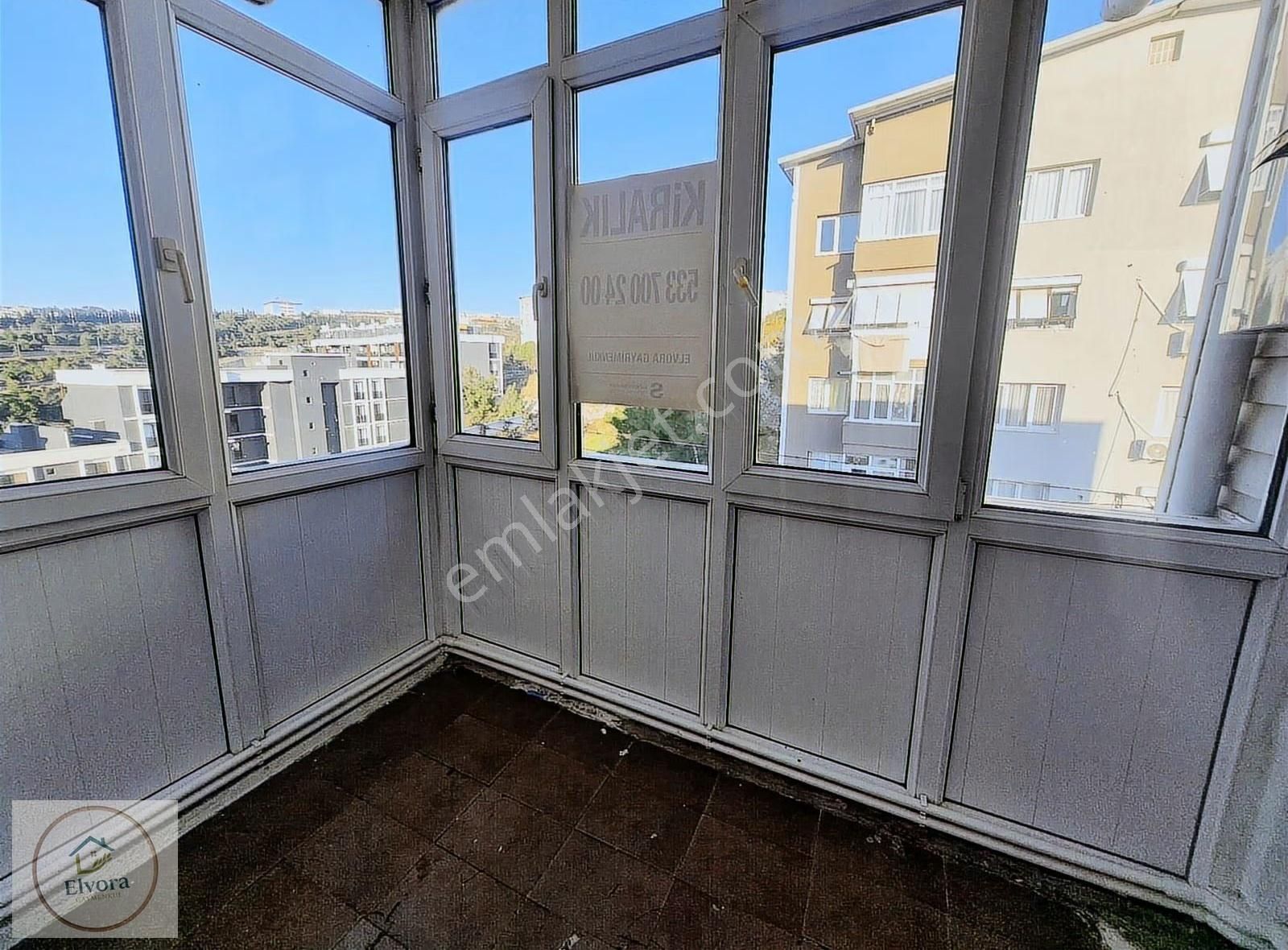 Buca Evka 1 İzkent'te 2+1 Kiralık Daire - Görsel 3