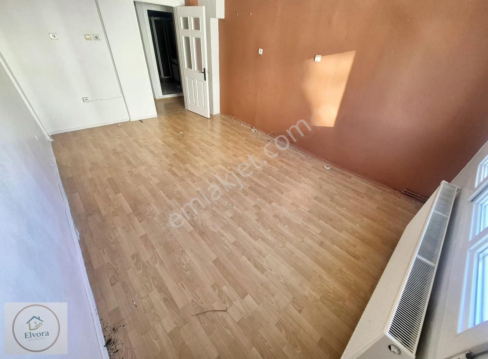 Buca Evka 1 İzkent'te 2+1 Kiralık Daire - Görsel 8
