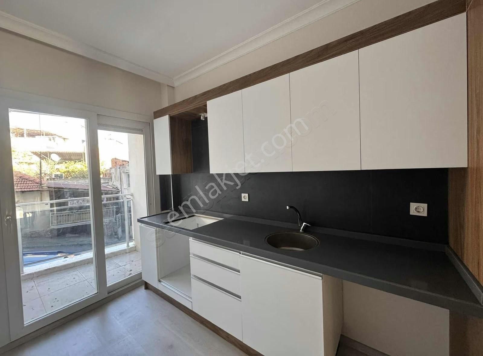 Bayraklı Cengizhan Mahallesi Westpark Yakını 2+1 Satılık Daire - Görsel 17