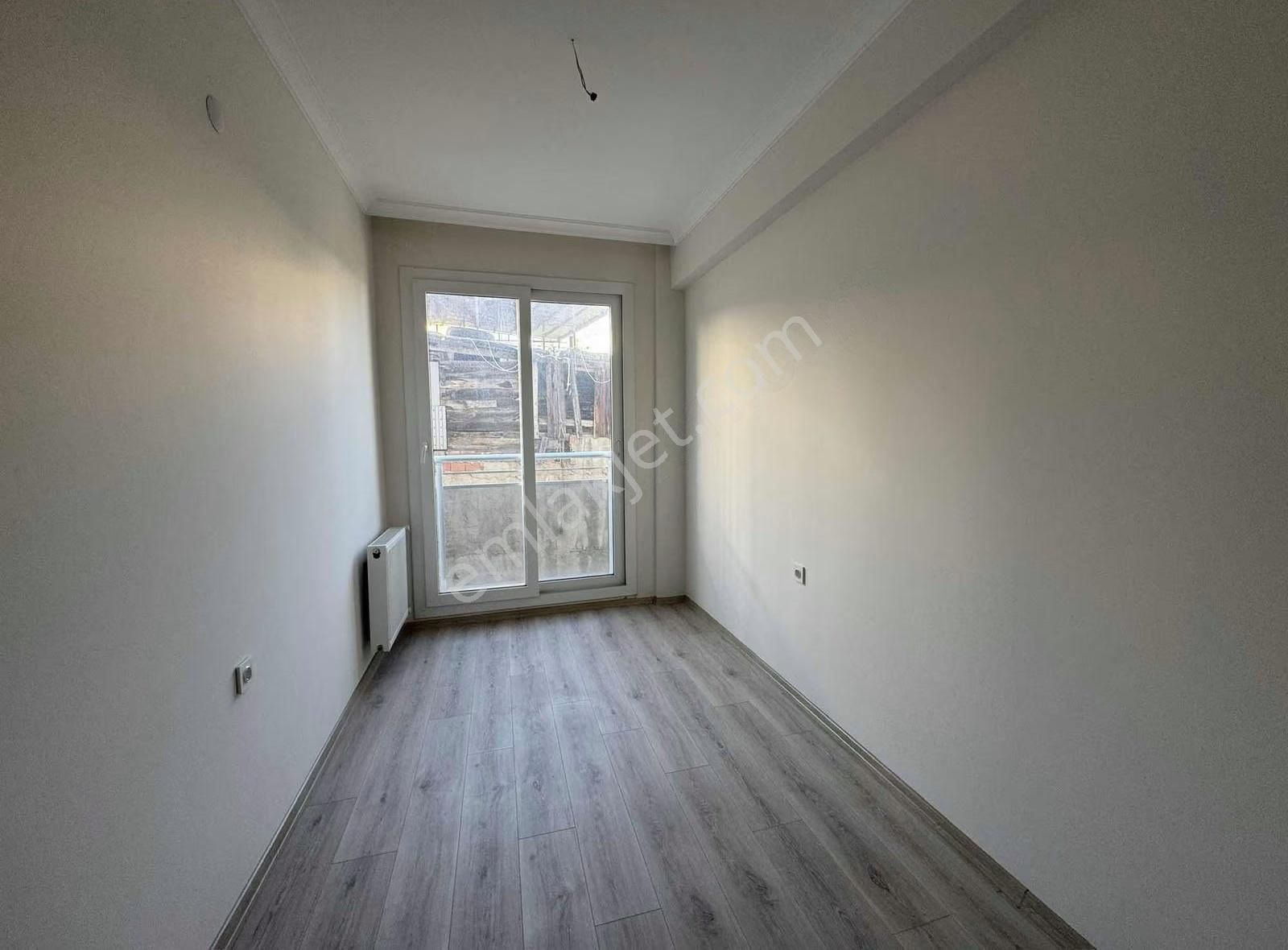 Bayraklı Cengizhan'da 2+1 Kapalı Mutfak Doğalgazlı Satılık Daire - Görsel 3