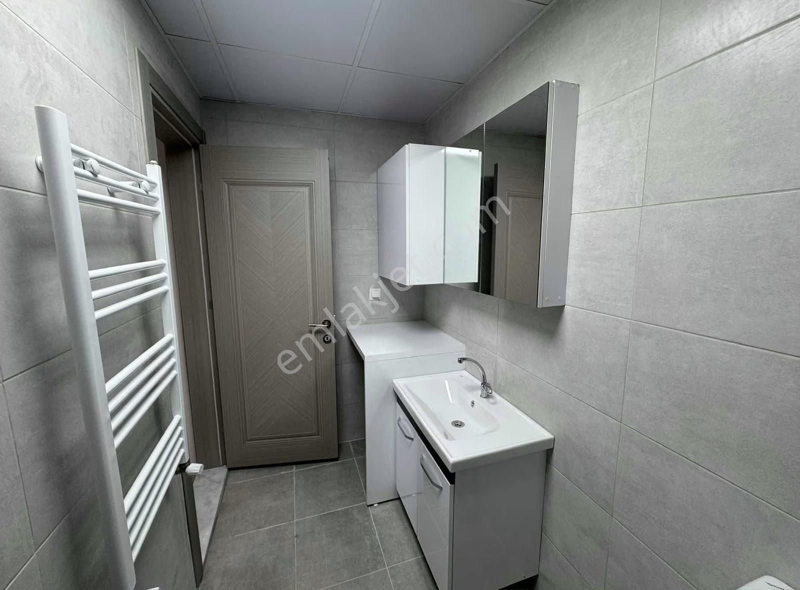 Bayraklı Cengizhan'da 2+1 Kapalı Mutfak Doğalgazlı Satılık Daire - Görsel 18