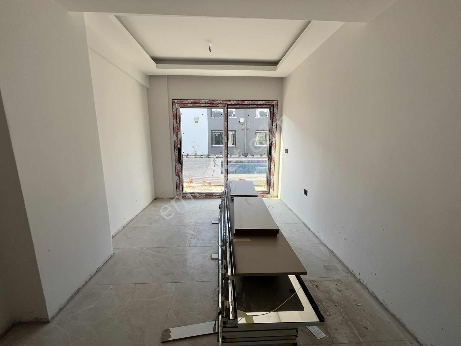 Havuz Cepheli Modern Yaşam Fırsatı - Görsel 14