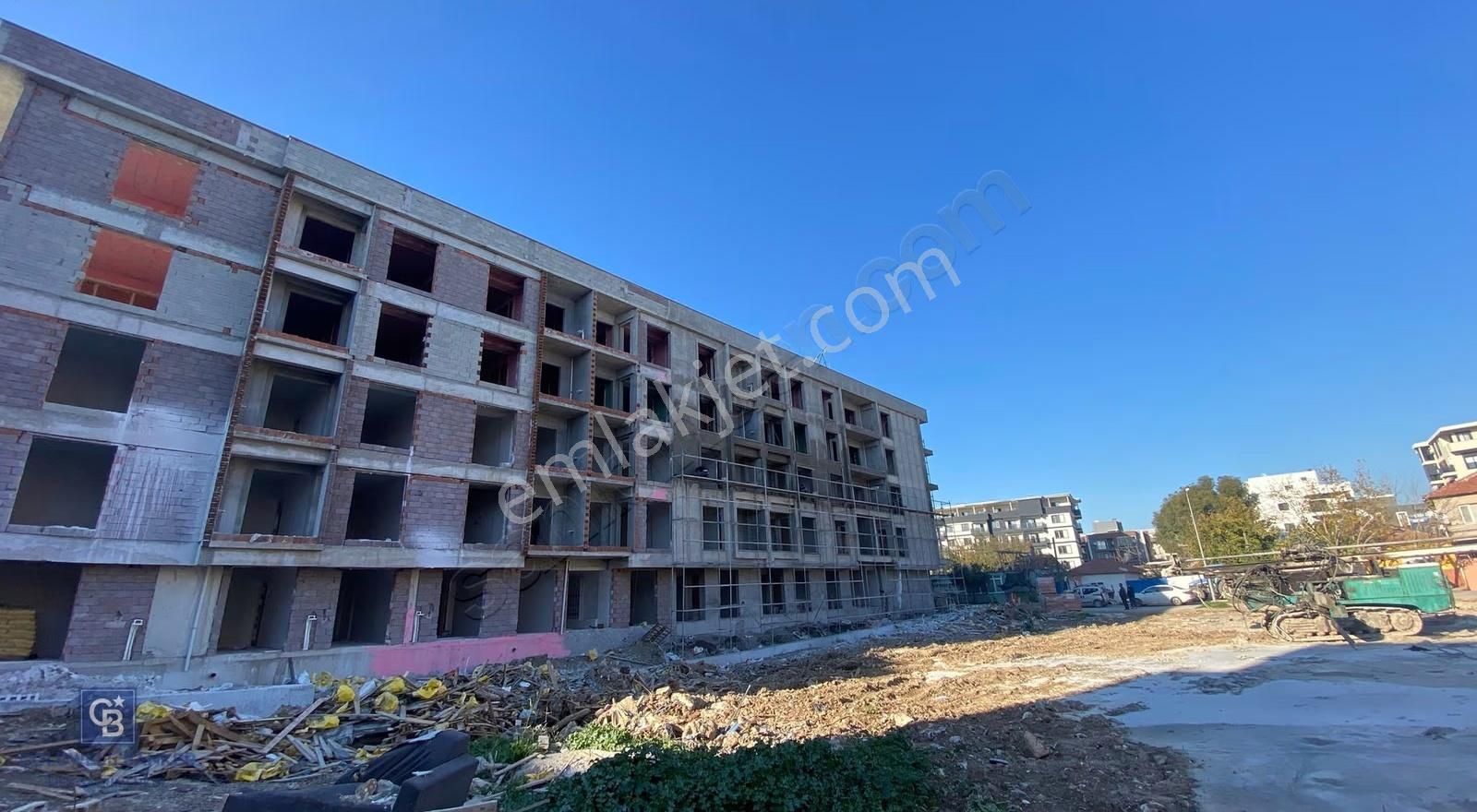 Menemen Seyrek'te 1+1 Taksit İmkanı İle Satılık Daire