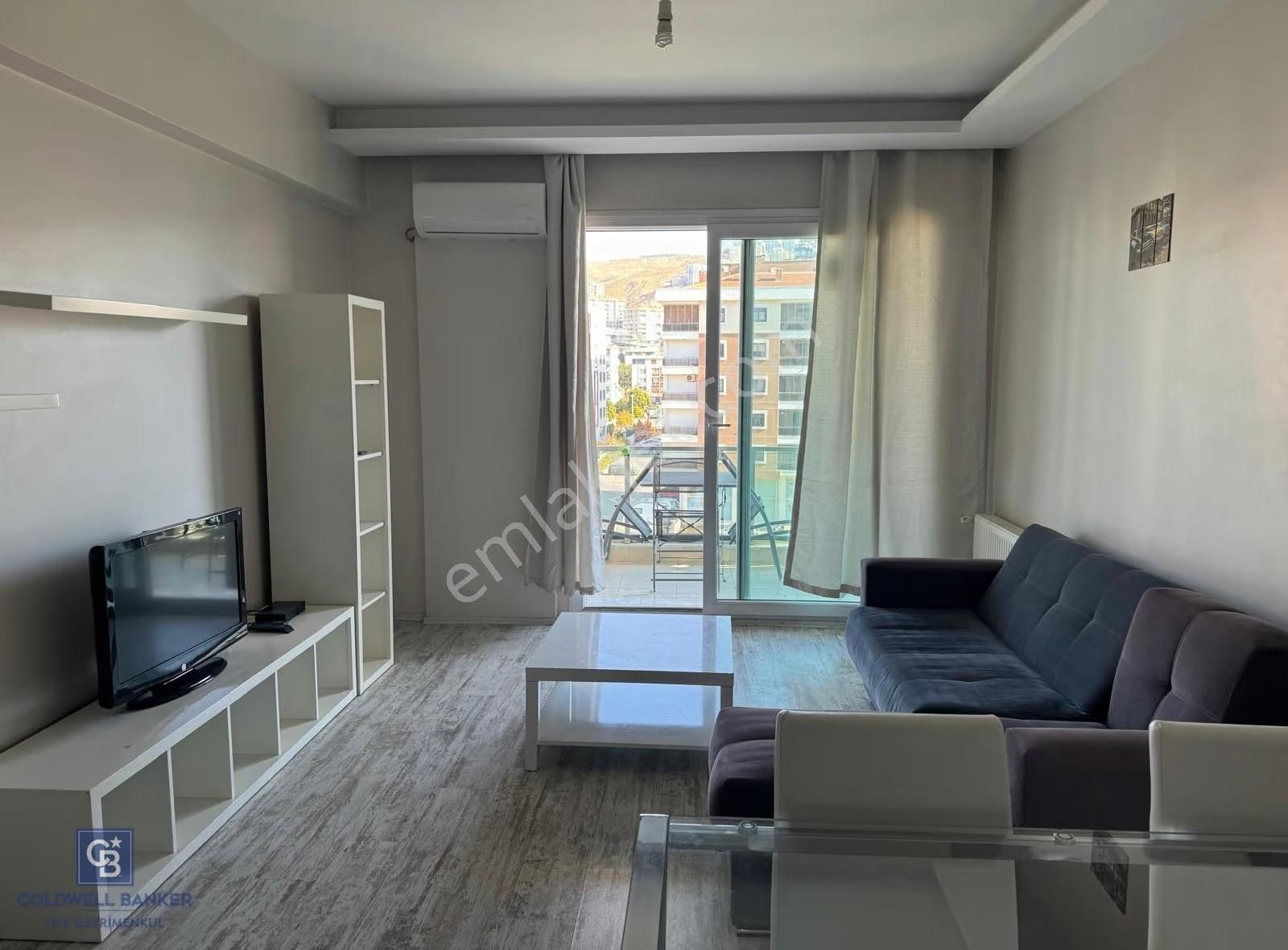 Çiğli Havuzlu Sitede Eşyalı Büyük 1+1 Kiralık Daire - Görsel 22