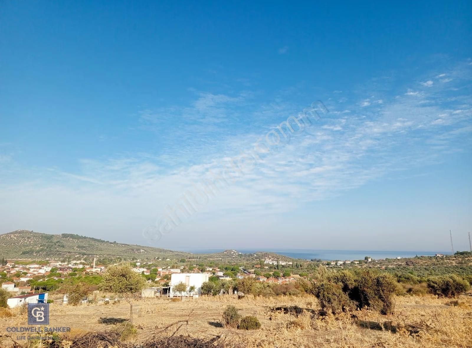 Dikili Bademli'de Deniz Manzaralı Satılık Arsa - Görsel 4