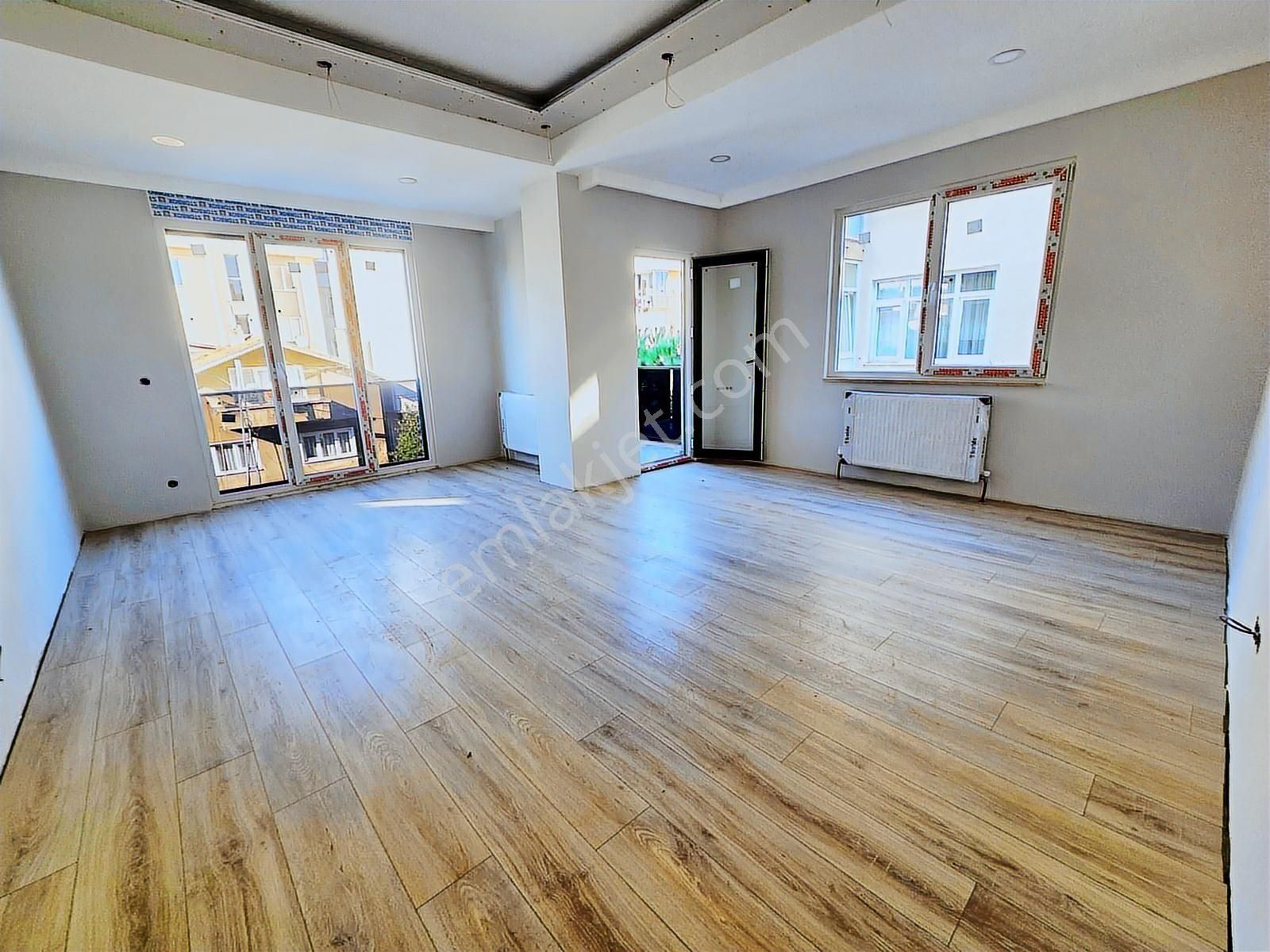 Sıfır Butik Sitede 3+1 Ebeveyn Banyolu Ön Cephe Daire - Görsel 5