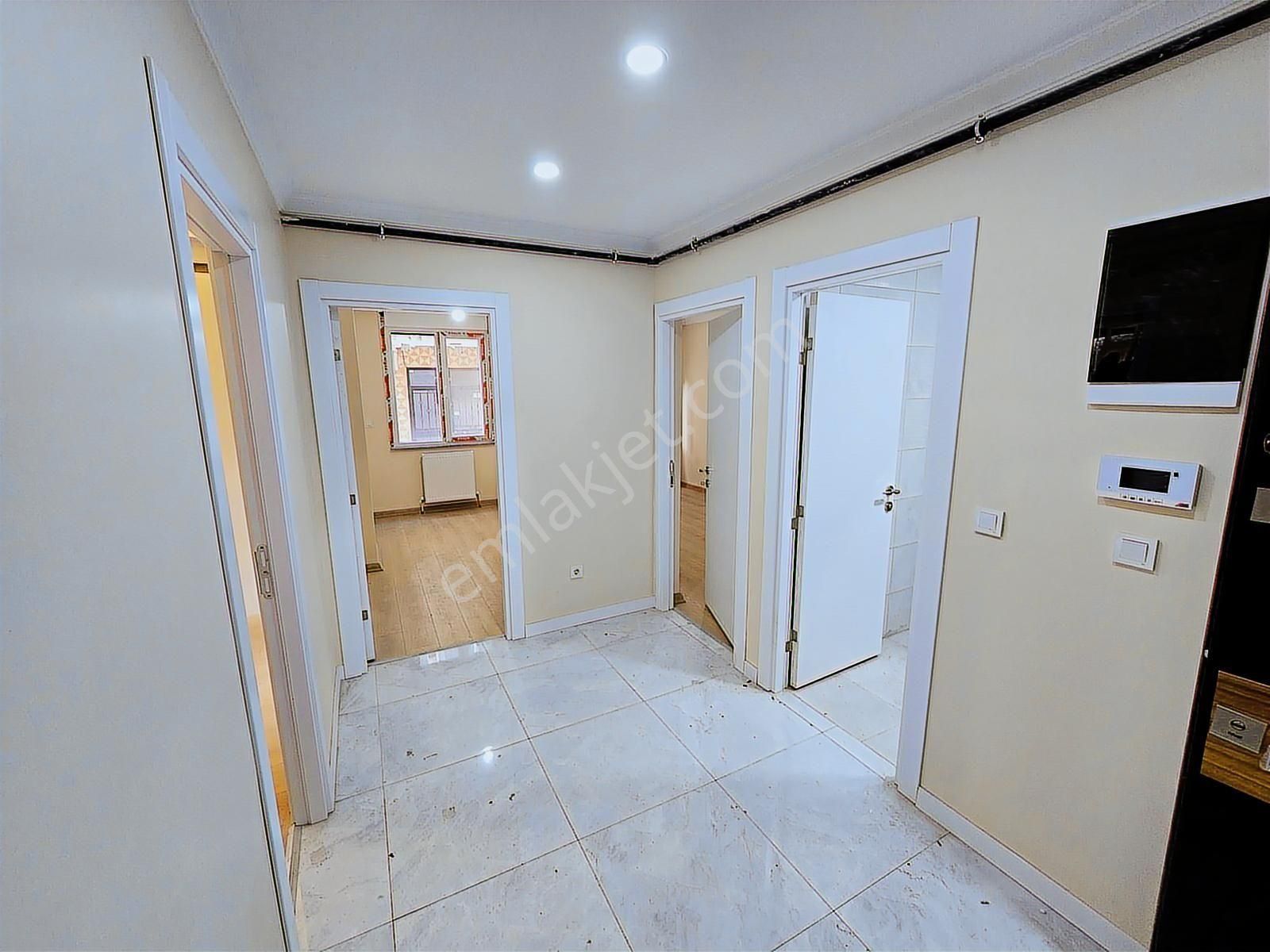 Cazip Fiyata-arakat-ön Cephe-balkonlu-yeni Bina 2+1 - Görsel 21