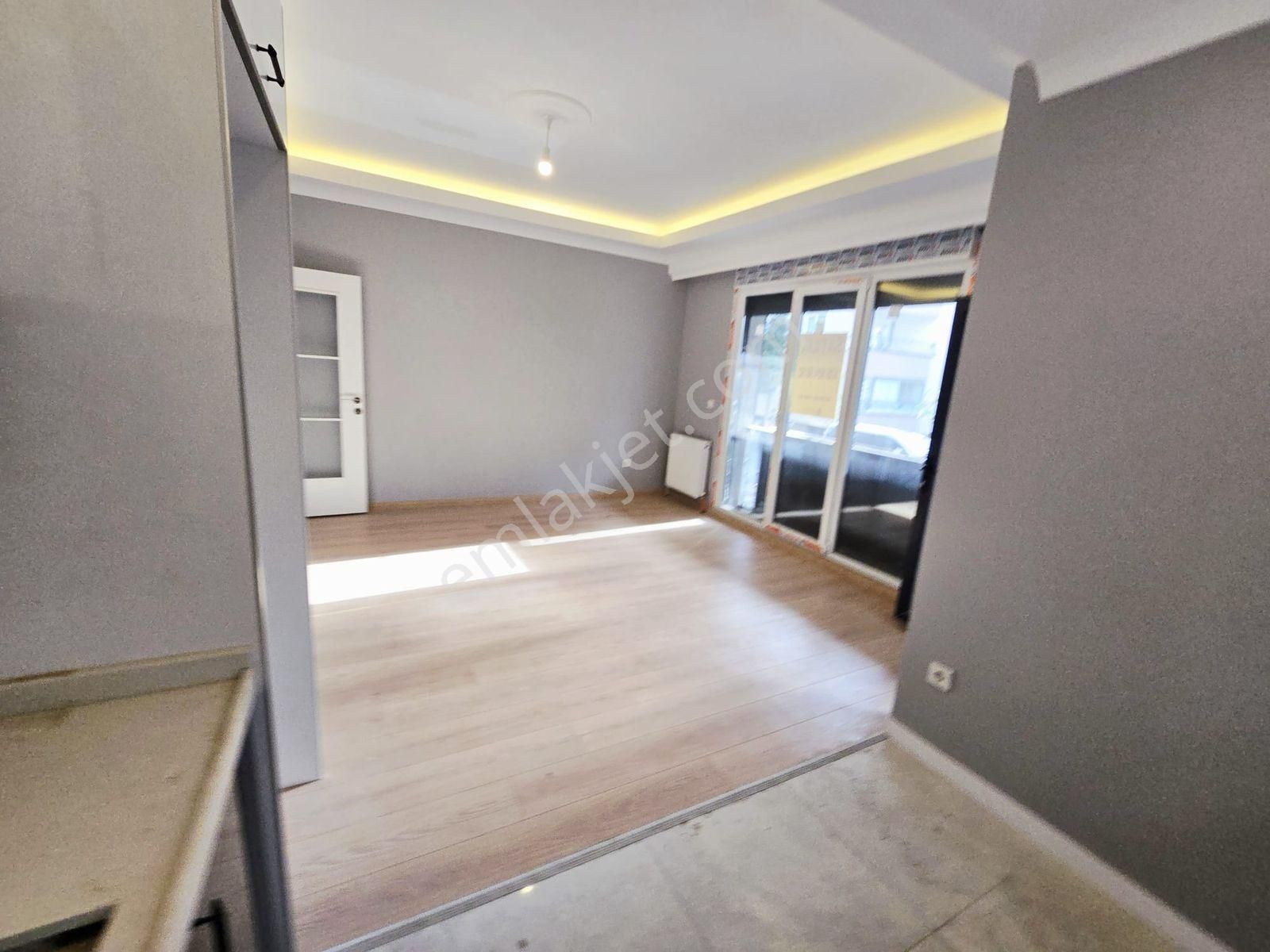 Cazip Fiyata-arakat-ön Cephe-balkonlu-yeni Bina 2+1 - Görsel 9