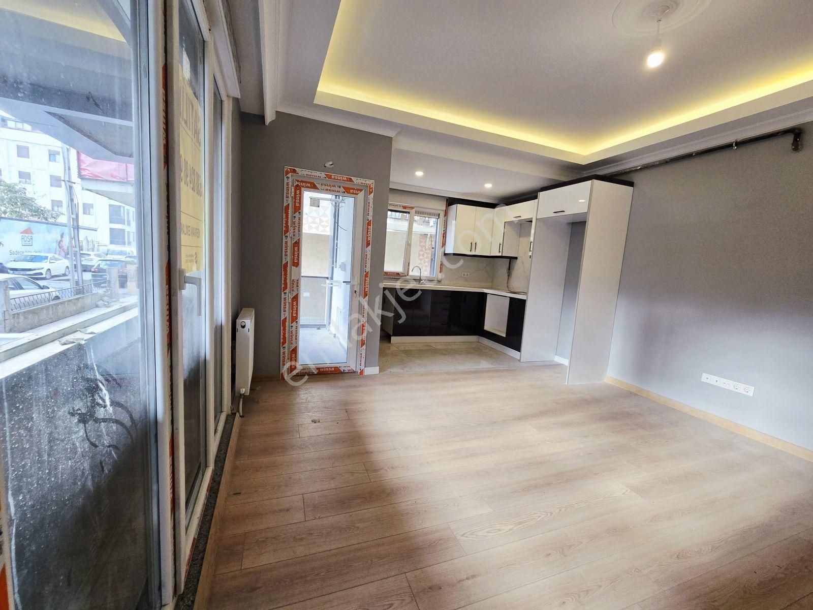 Cazip Fiyata-arakat-ön Cephe-balkonlu-yeni Bina 2+1