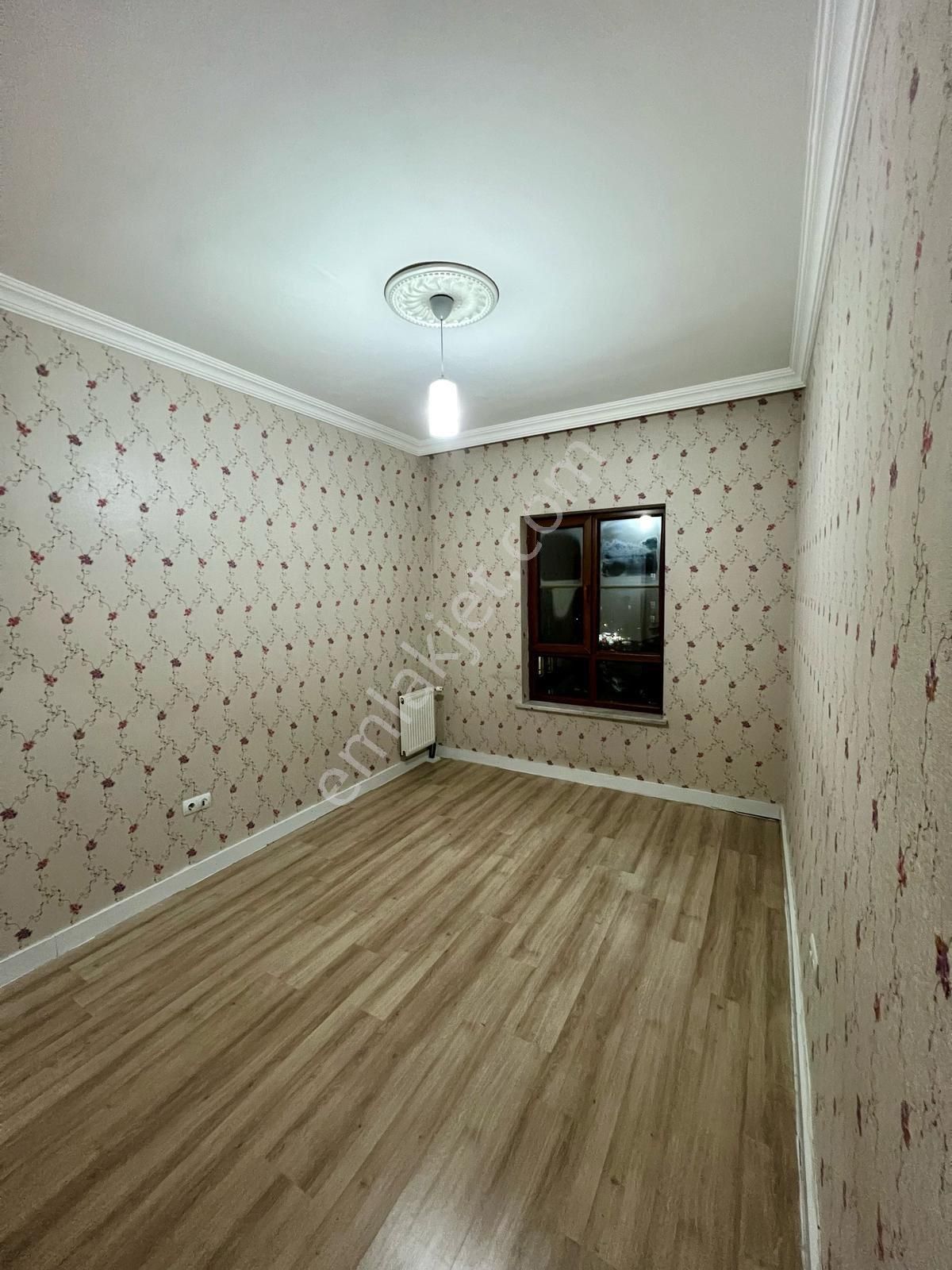 Ulusoy Gayrimenkul Den Seyrantepe Seç Konutlarında Satılık 3+1 Ful Duvar Kagıdı Yapılı Çift Balkonlu - Görsel 10