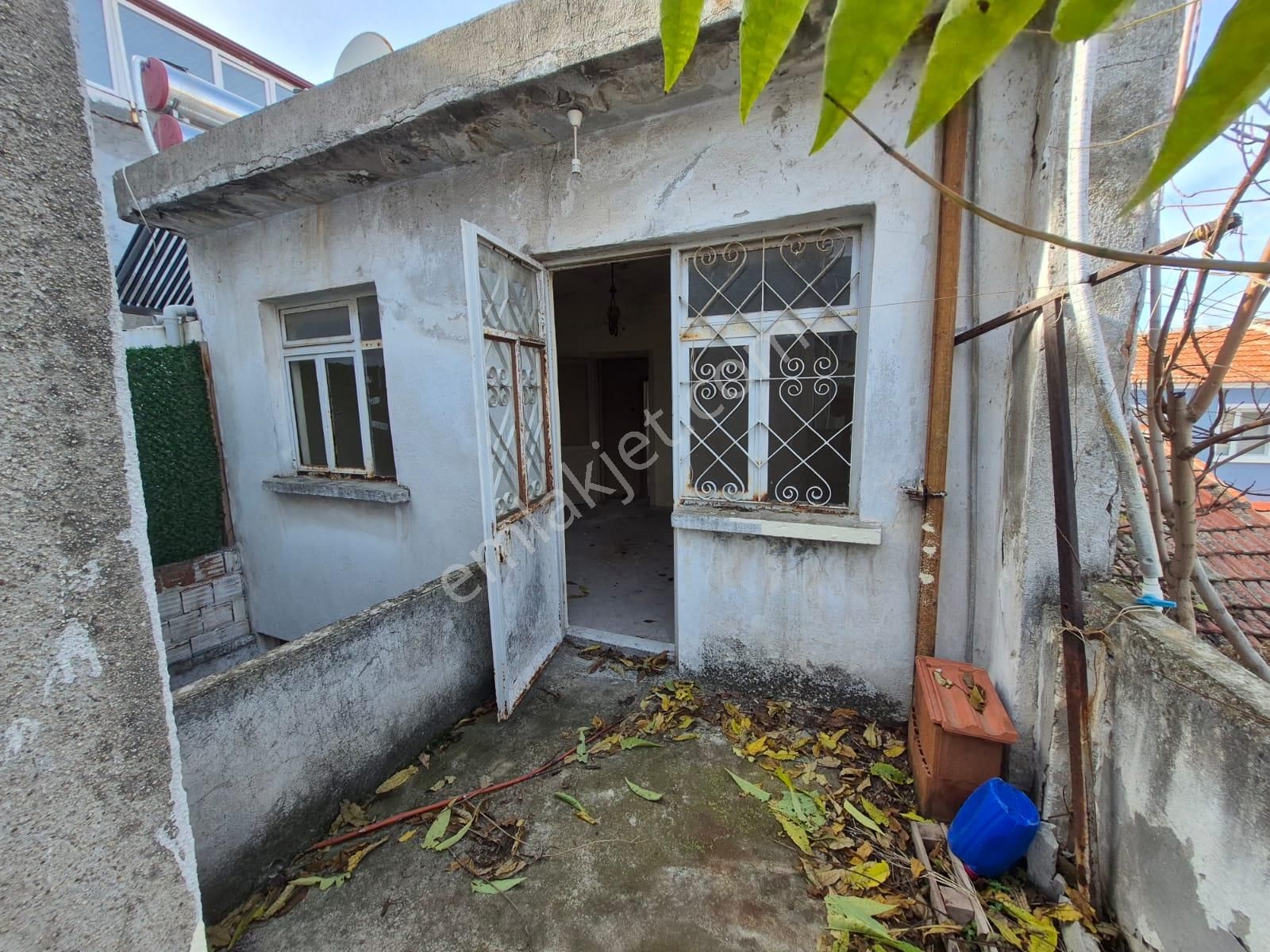 Rumeli World'den Ayvalık Merkezde Satılık Rum Evi - Görsel 18