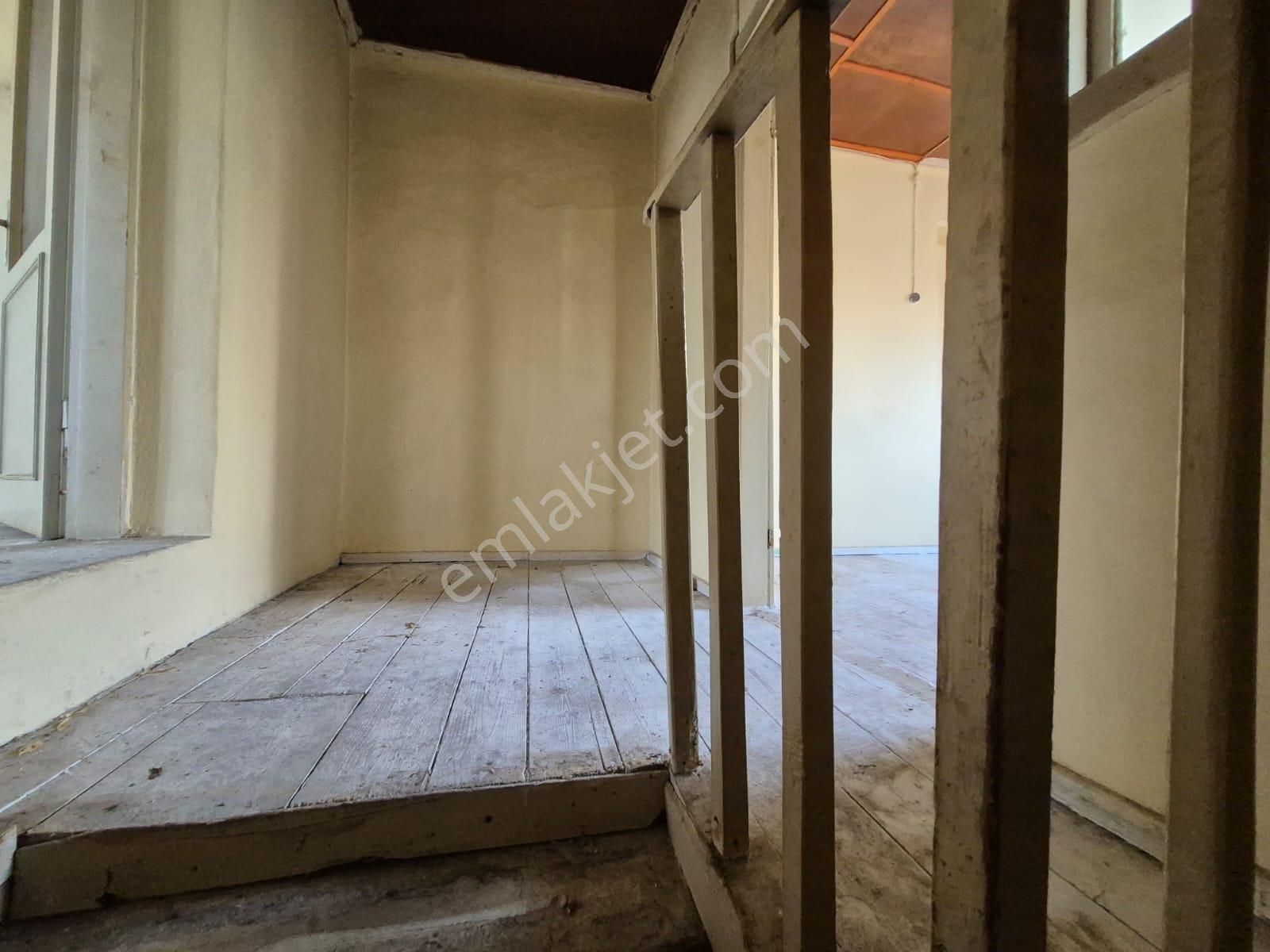 Rumeli World'den Ayvalık Merkezde Satılık Rum Evi - Görsel 15