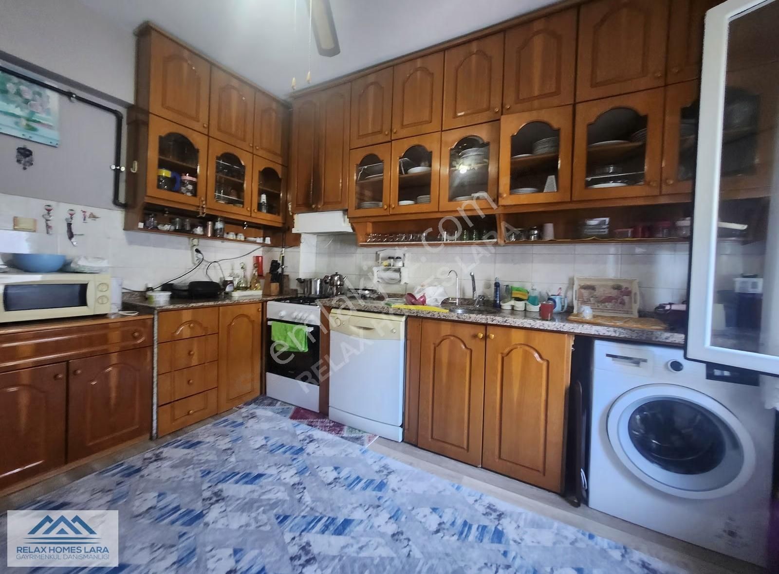 Güzelobada Merkezde Site İçerisinde 3+1 Satılık Daire - Görsel 13