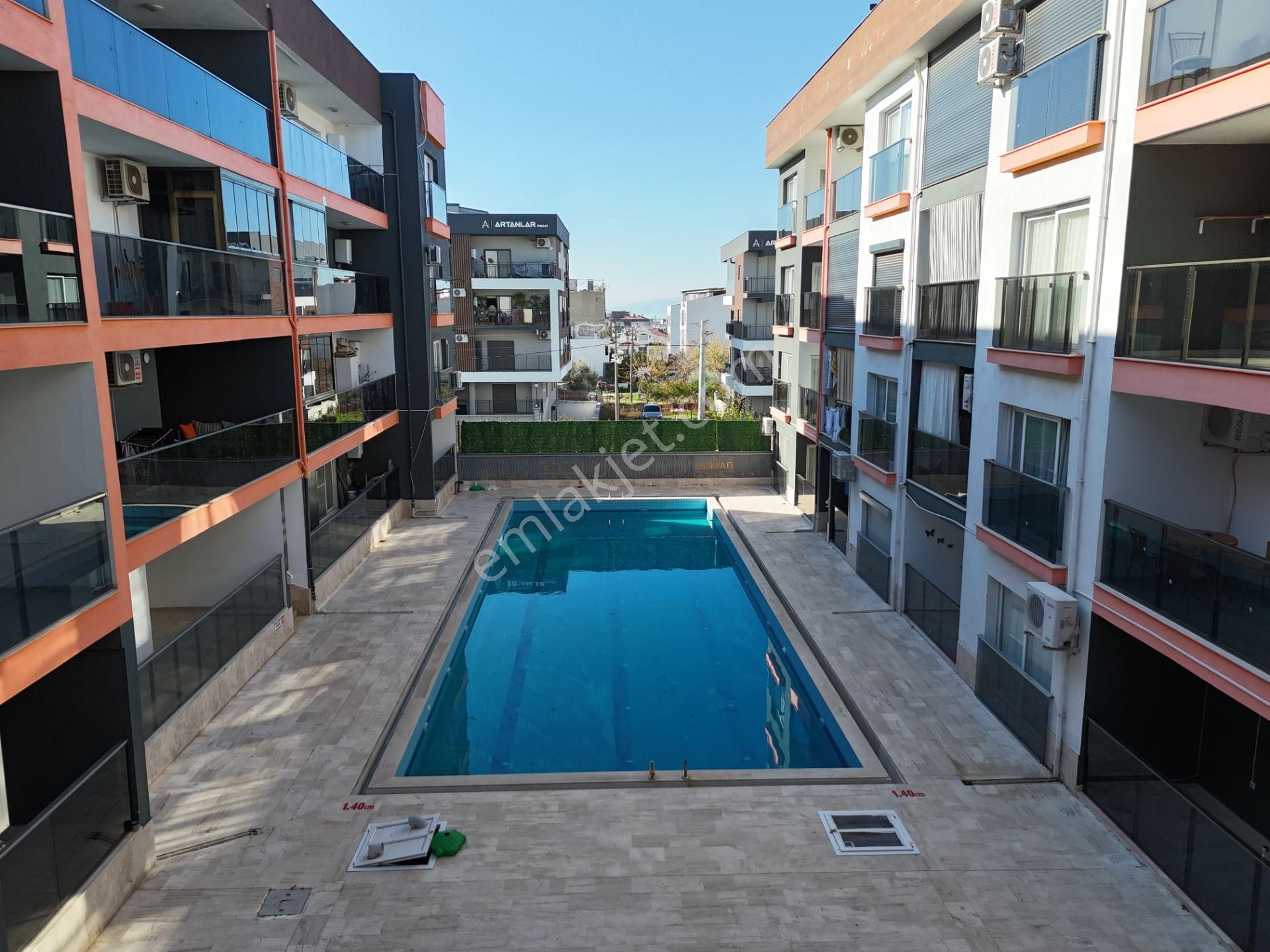 Davutlar’da Havuzlu Sıte İçerısınde, Satılık 2+1 Daıre - Görsel 5