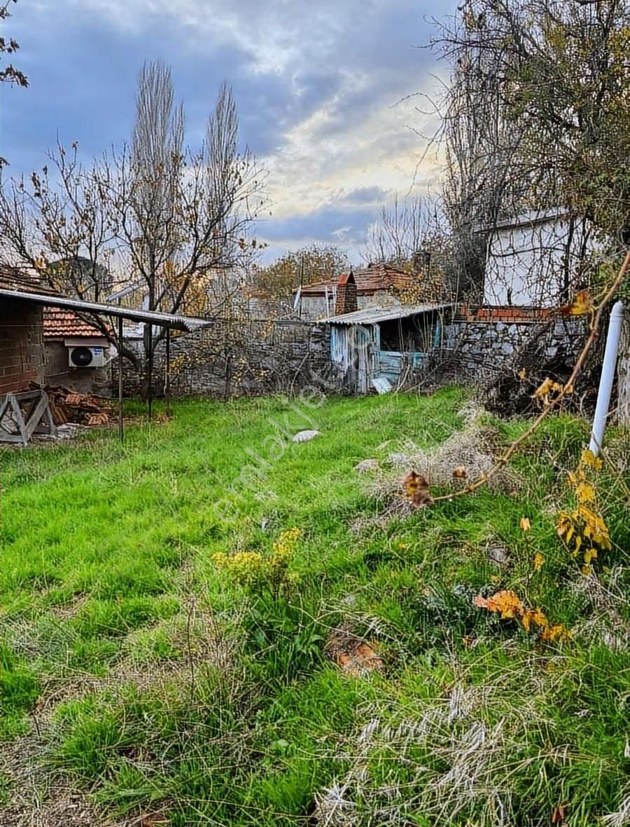 Köy Emlaktan Taş Ev Ve Bahçe Satışa Sunulmuştur. - Görsel 2