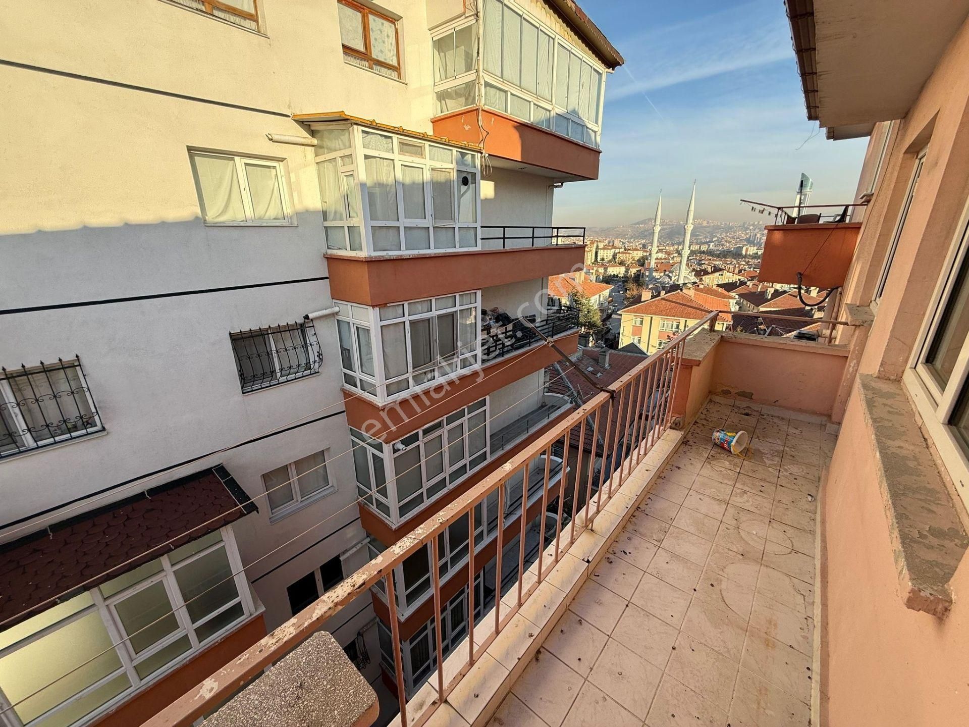 Yunus Emre Caddesi Ve Danışment Göbek Paraleli Katta Ön Cephe - Görsel 20