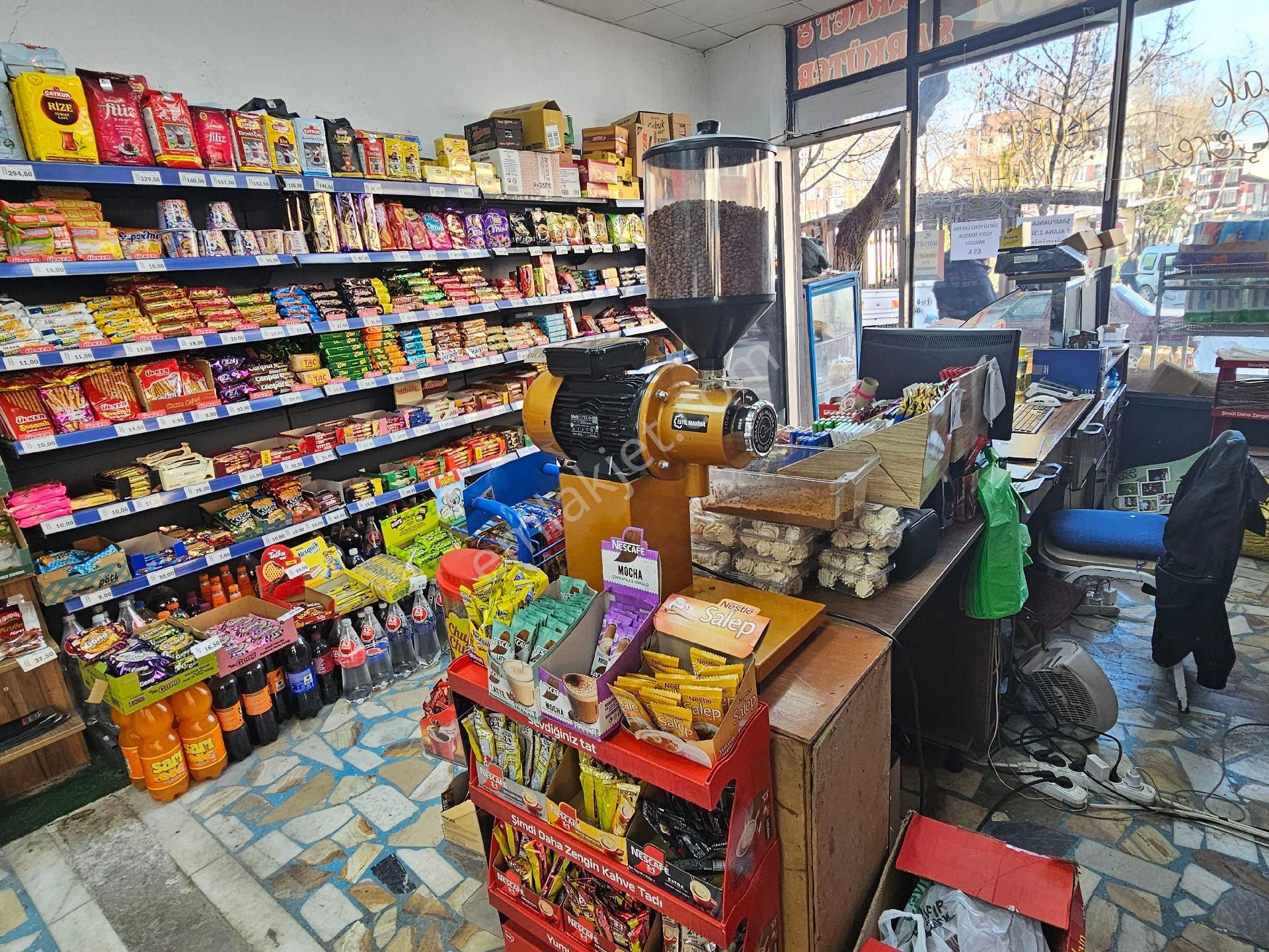 Gönen Gündoğdu'da Ayvacık Caddesin'de Devren Kiralık Market - Görsel 34